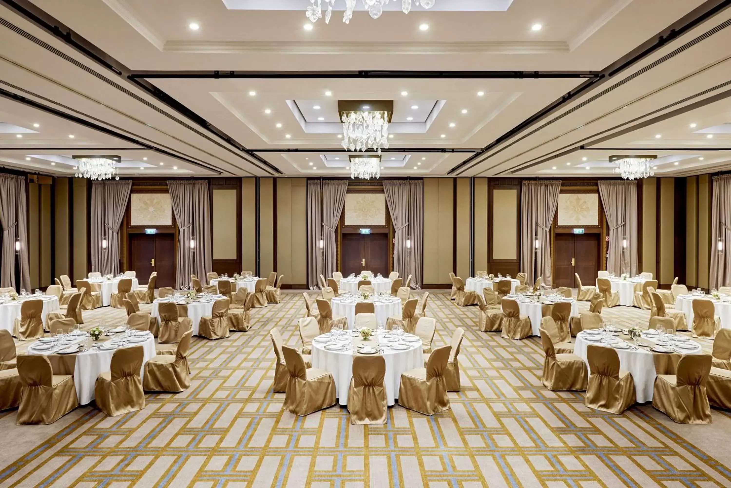 Meeting/conference room, Banquet Facilities in Hilton Budapest