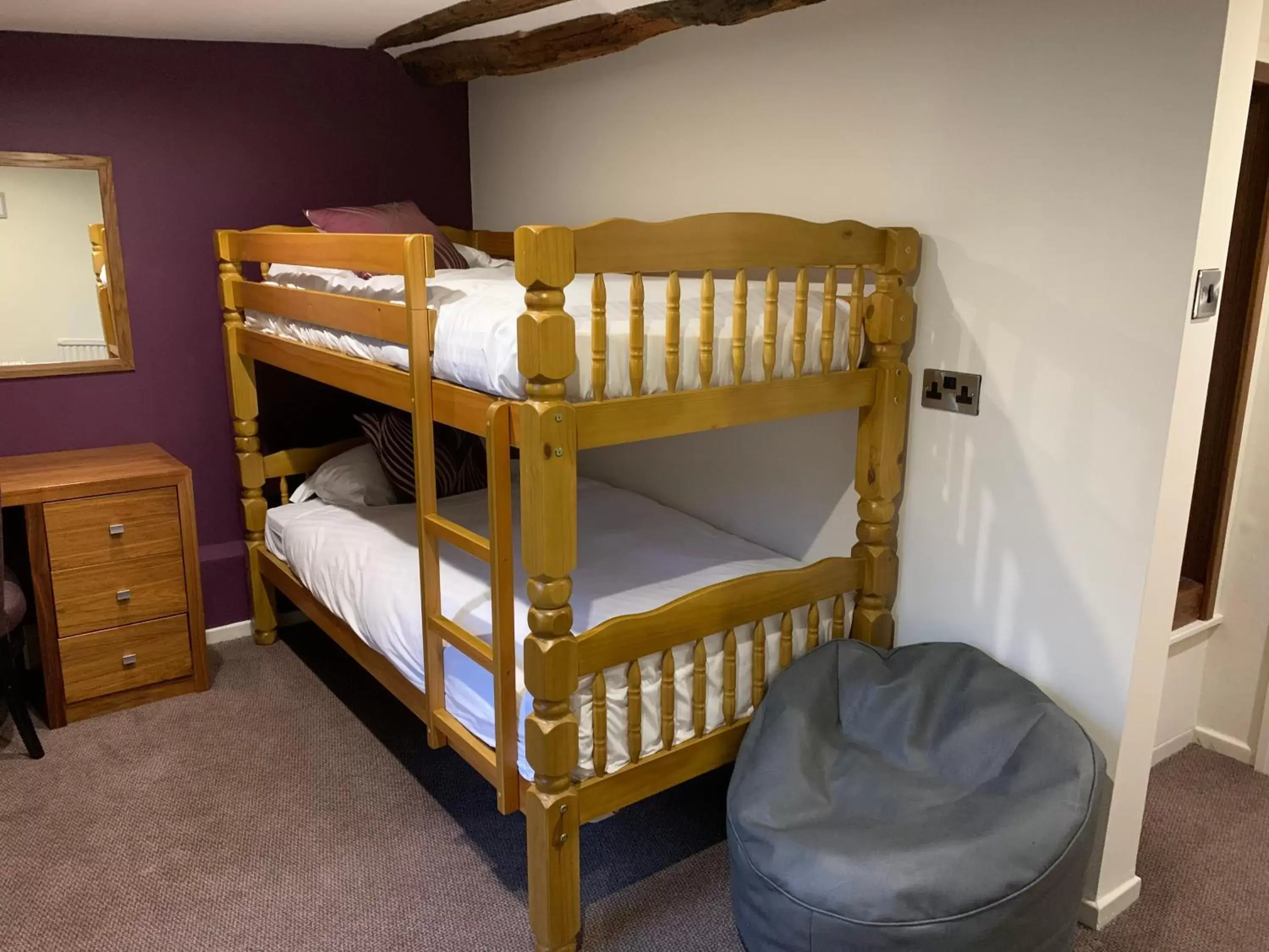 bunk bed in Best Western Plus Sheffield Mosborough Hall Hotel