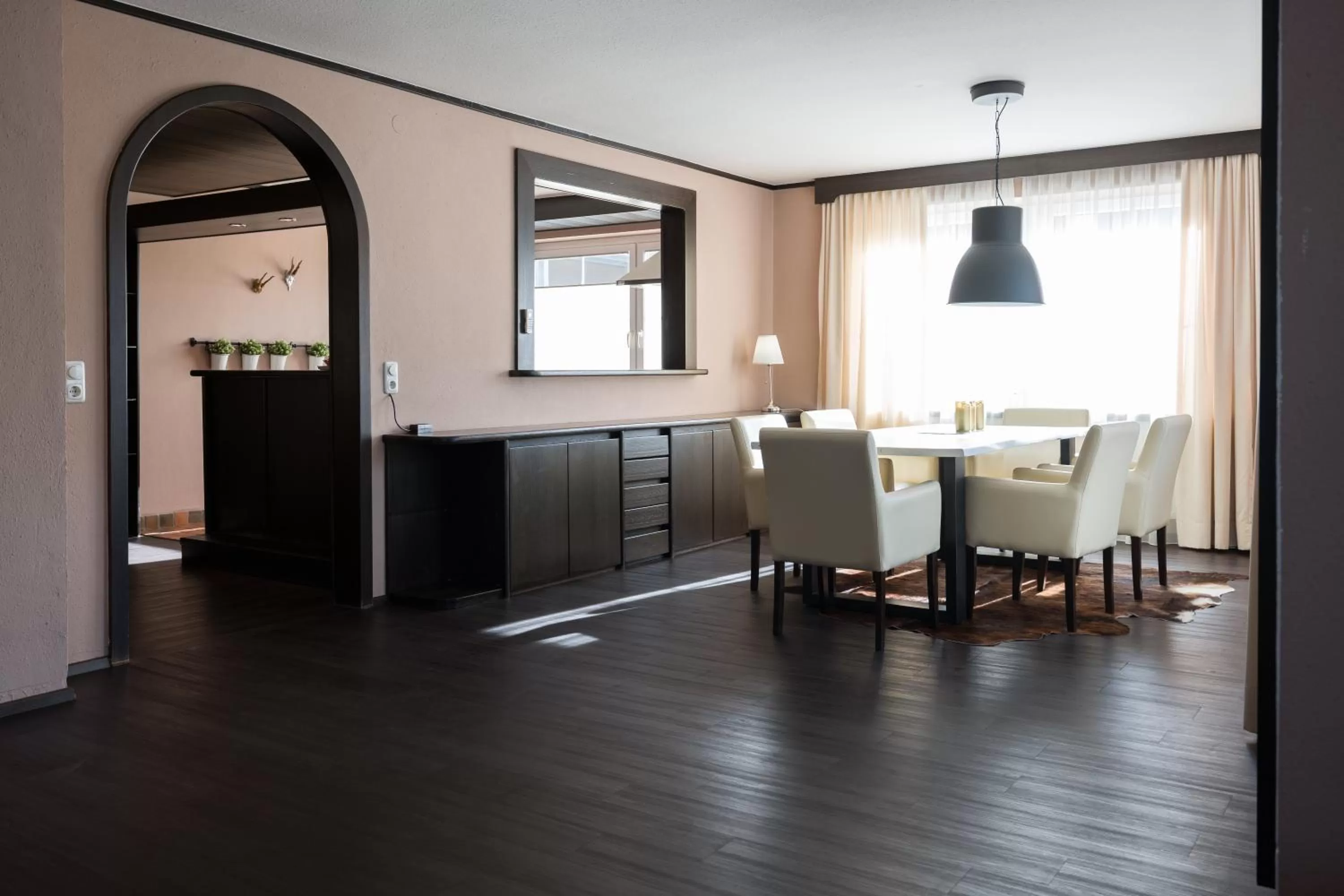 Dining area in Hotel Salzburg