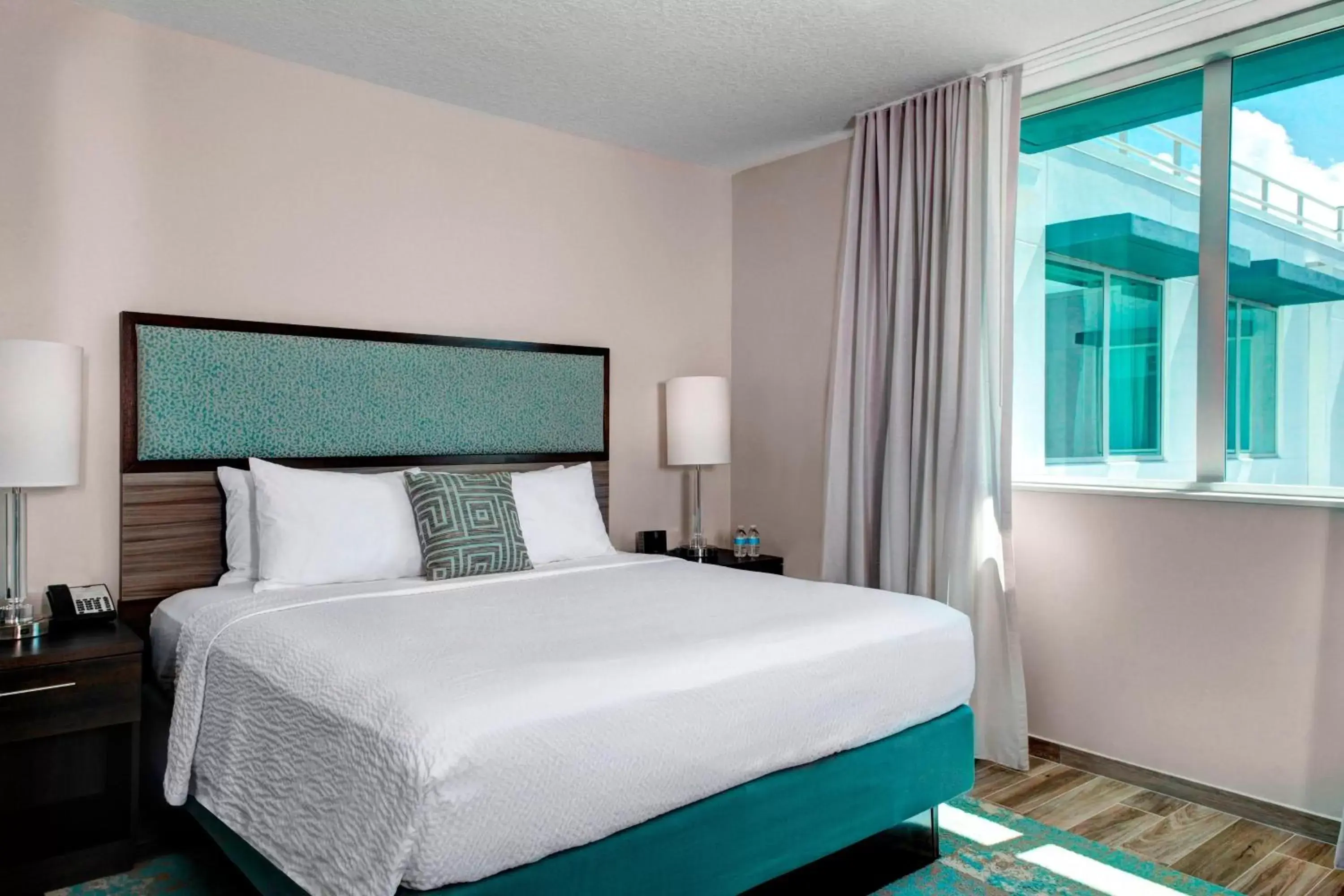 Photo of the whole room, Bed in Residence Inn by Marriott Miami Beach Surfside