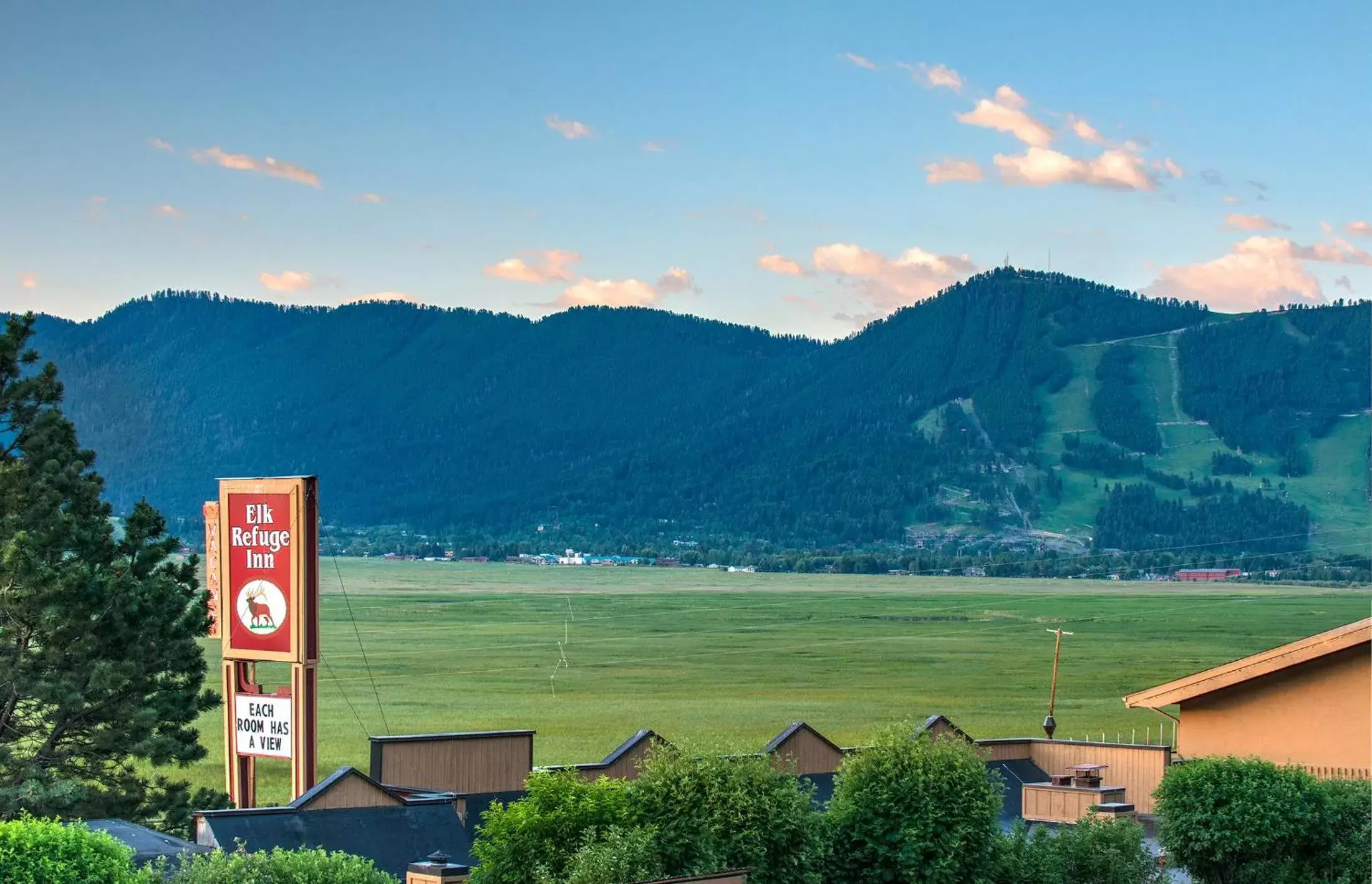 View (from property/room), Mountain View in Elk Refuge Inn