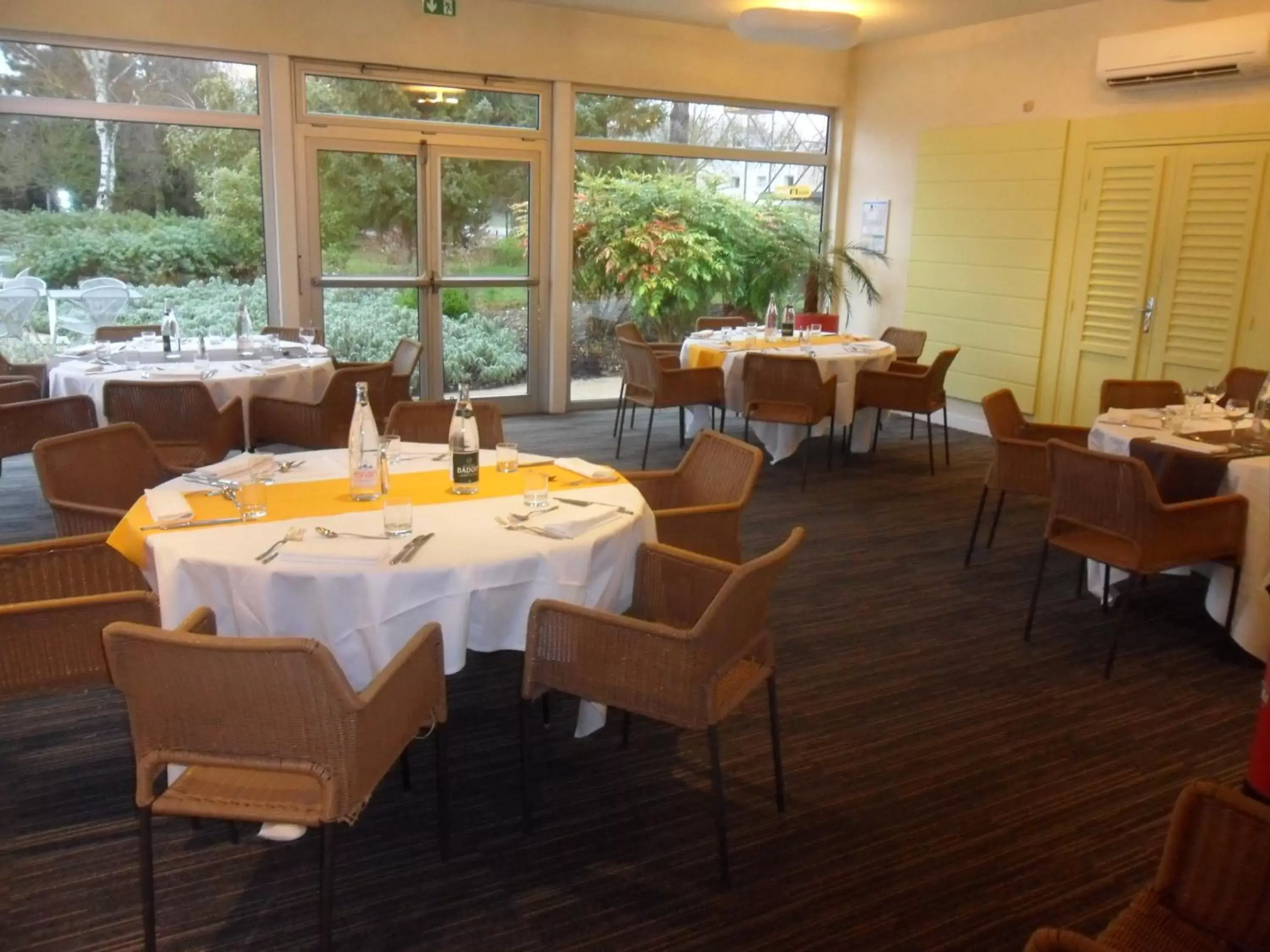 Banquet/Function facilities, Restaurant/Places to Eat in Novotel Amiens Pôle Jules Verne