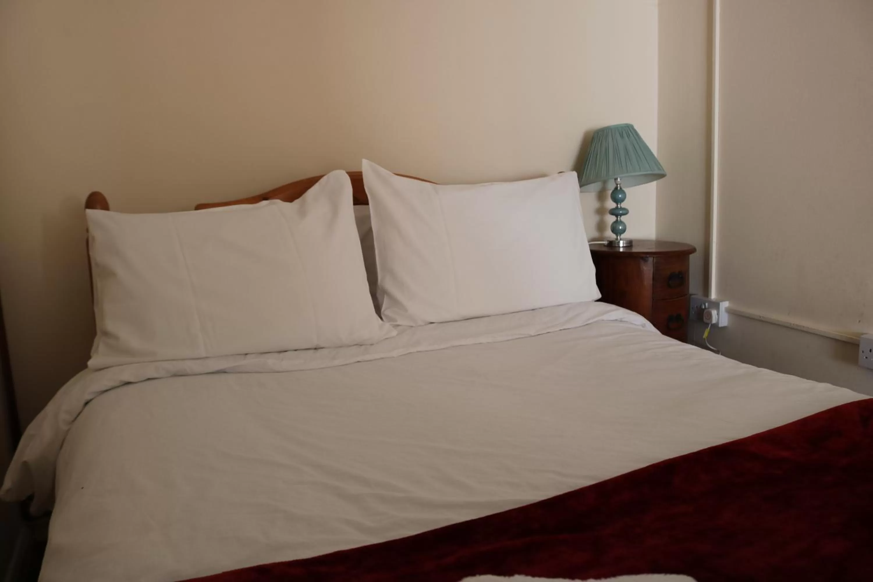 Bedroom, Bed in Littlestone Hotel