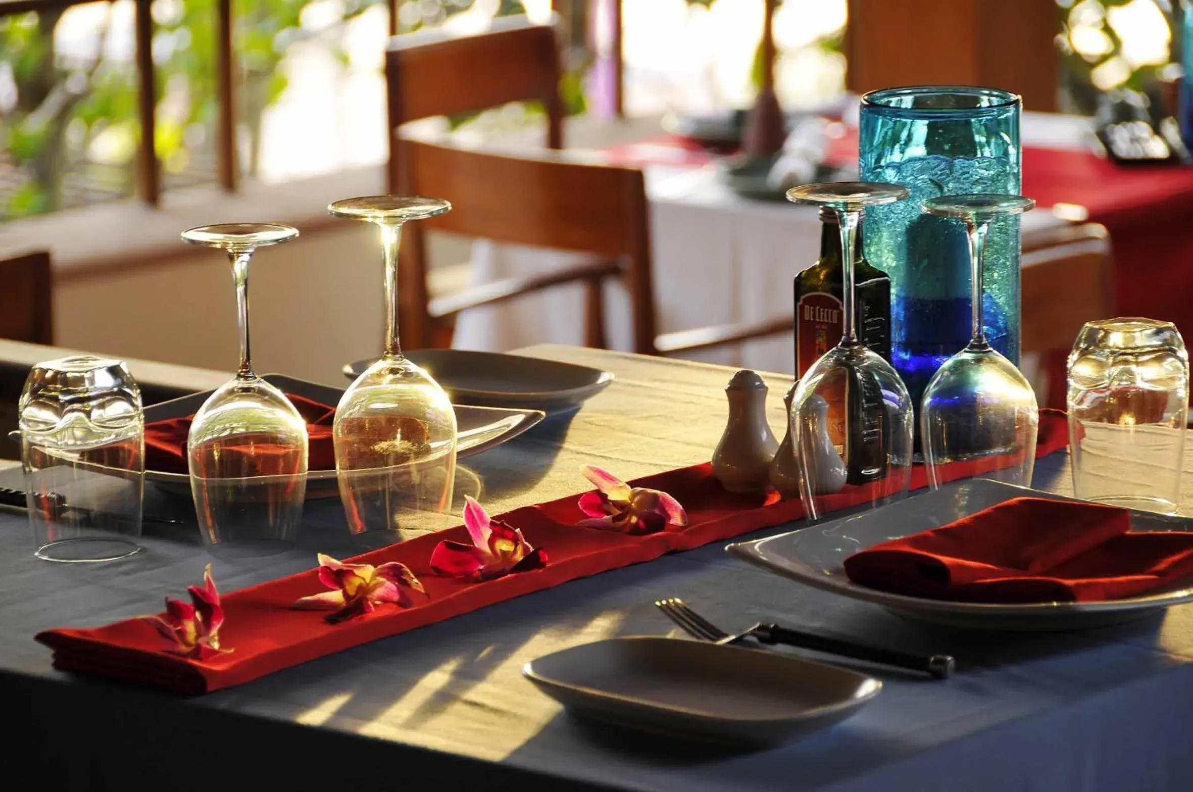 Restaurant/places to eat in Andaman White Beach Resort - SHA Plus Restaurant/places to eat in Andaman White Beach Resort - SHA Plus
