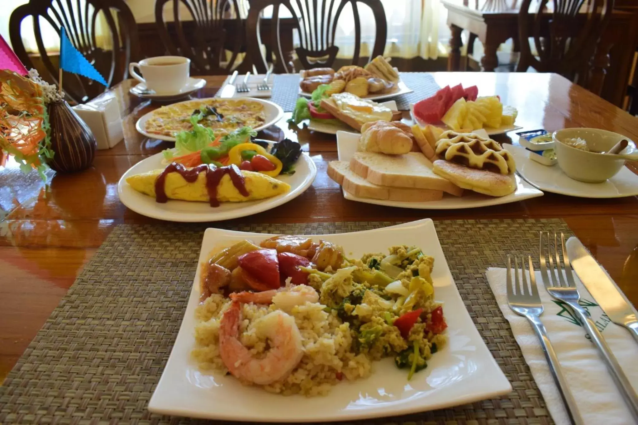 Buffet breakfast in Villa Sirilanna Hotel