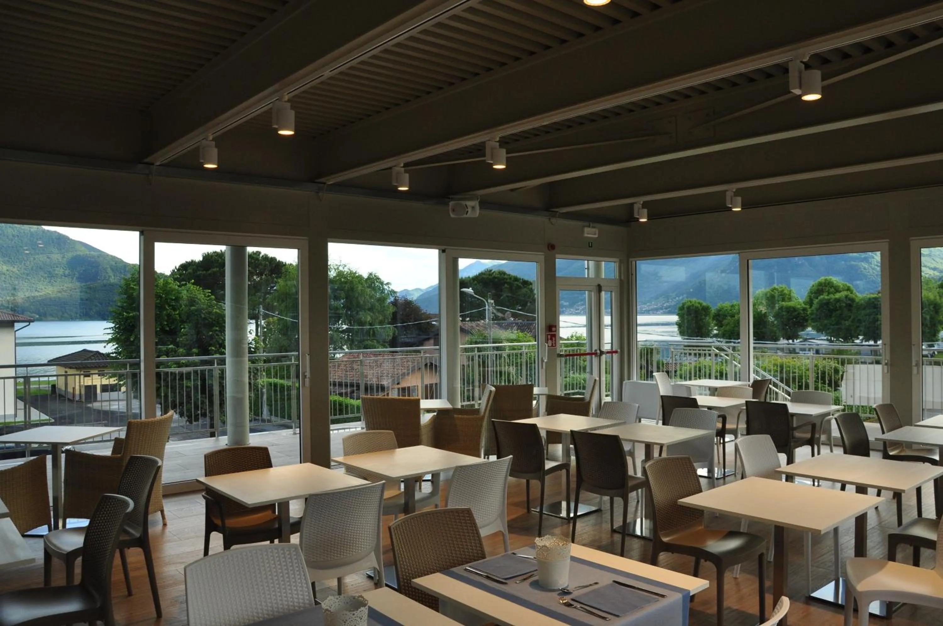 Restaurant/places to eat in Hotel Vischi