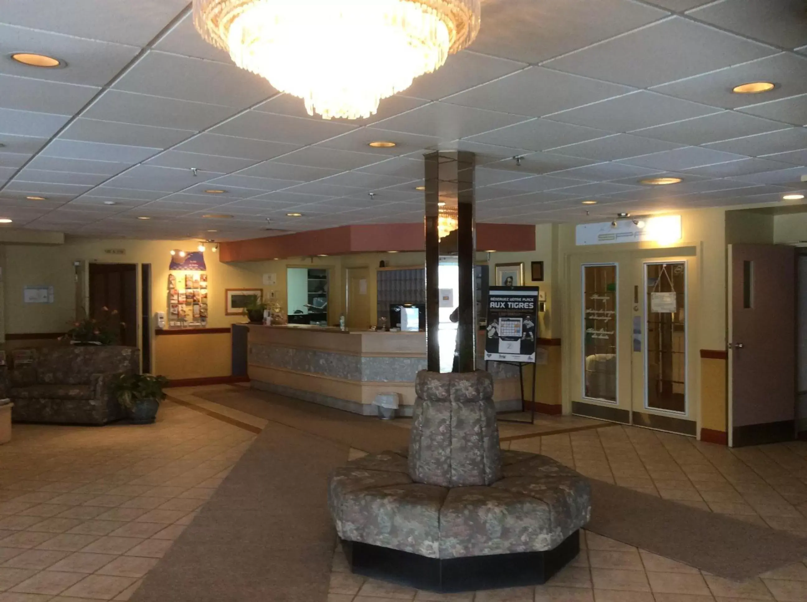 Lobby or reception, Lobby/Reception in Travelodge by Wyndham Victoriaville