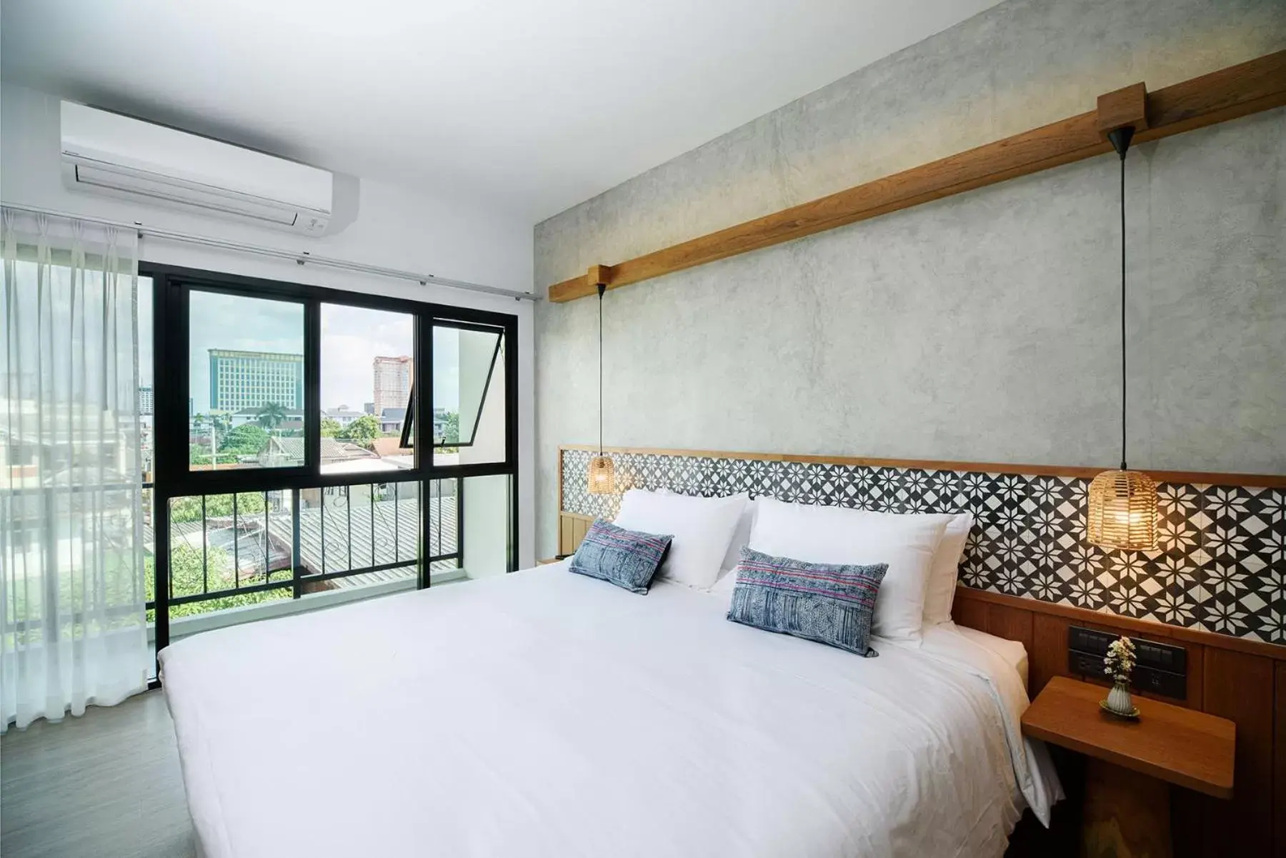 Bed in Himku Hotel - adult only