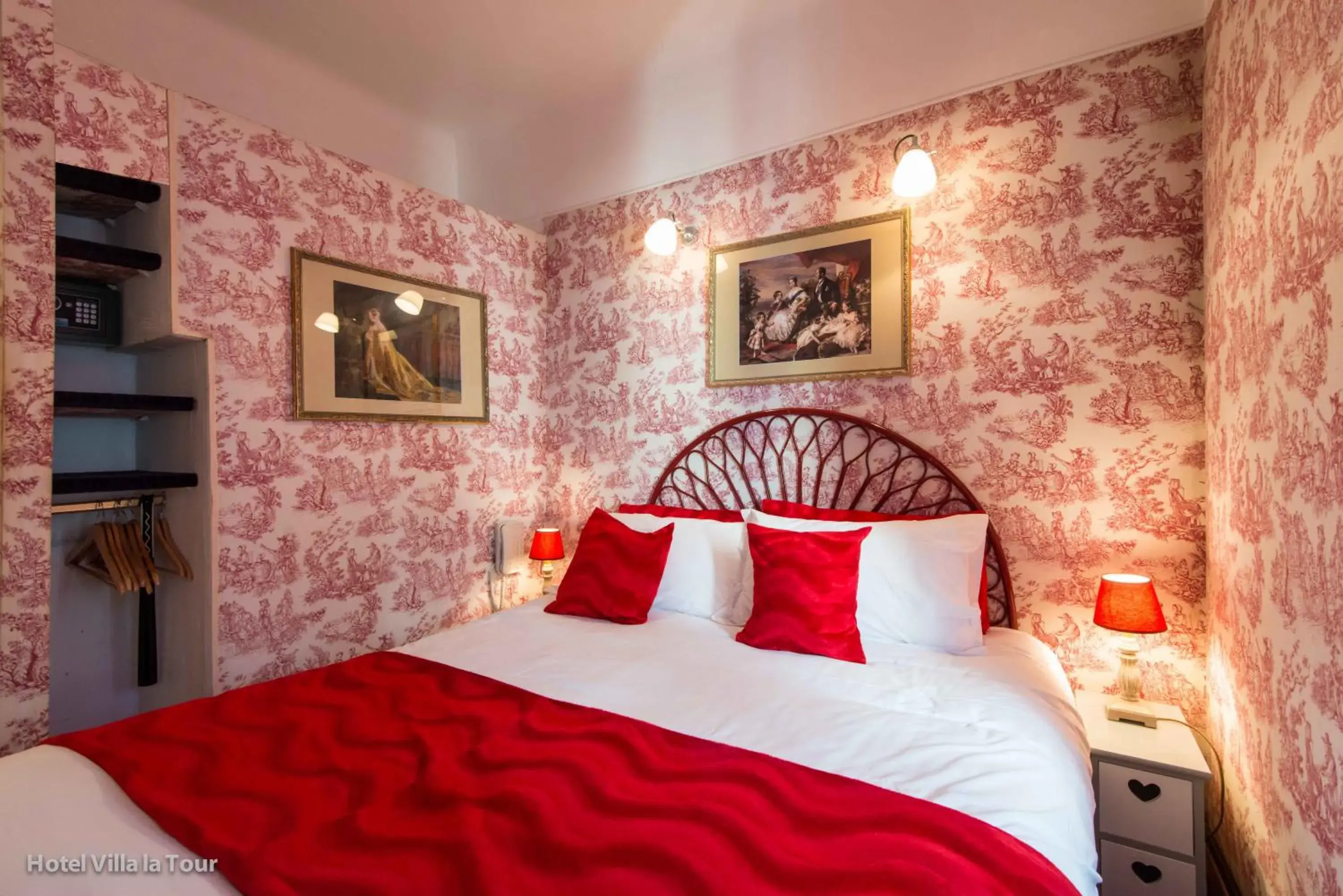 Tradition Double or Twin Room in Hotel Villa La Tour