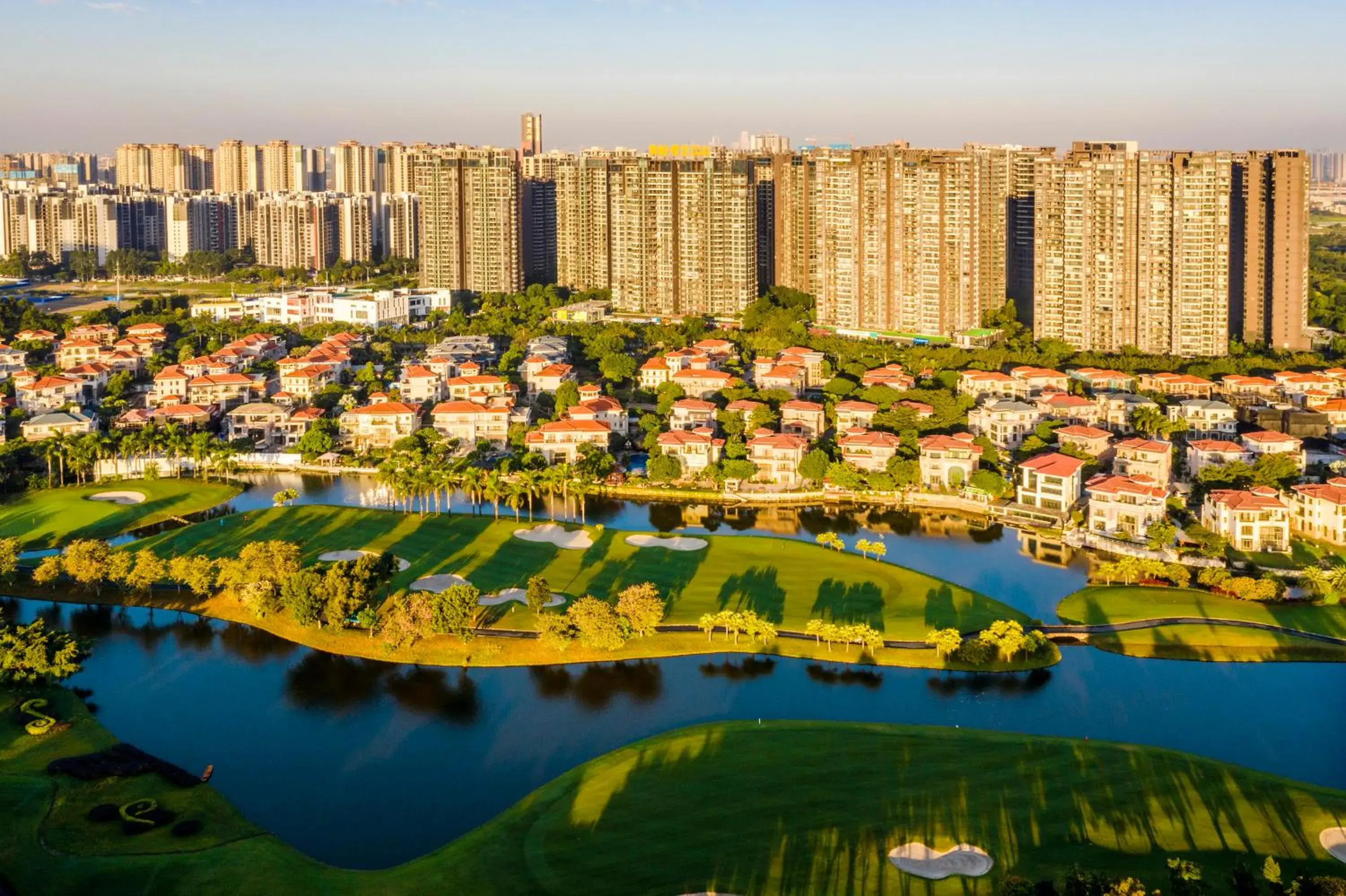 Property building, Bird's-eye View in Holiday Inn Express Foshan Beijiao, an IHG Hotel