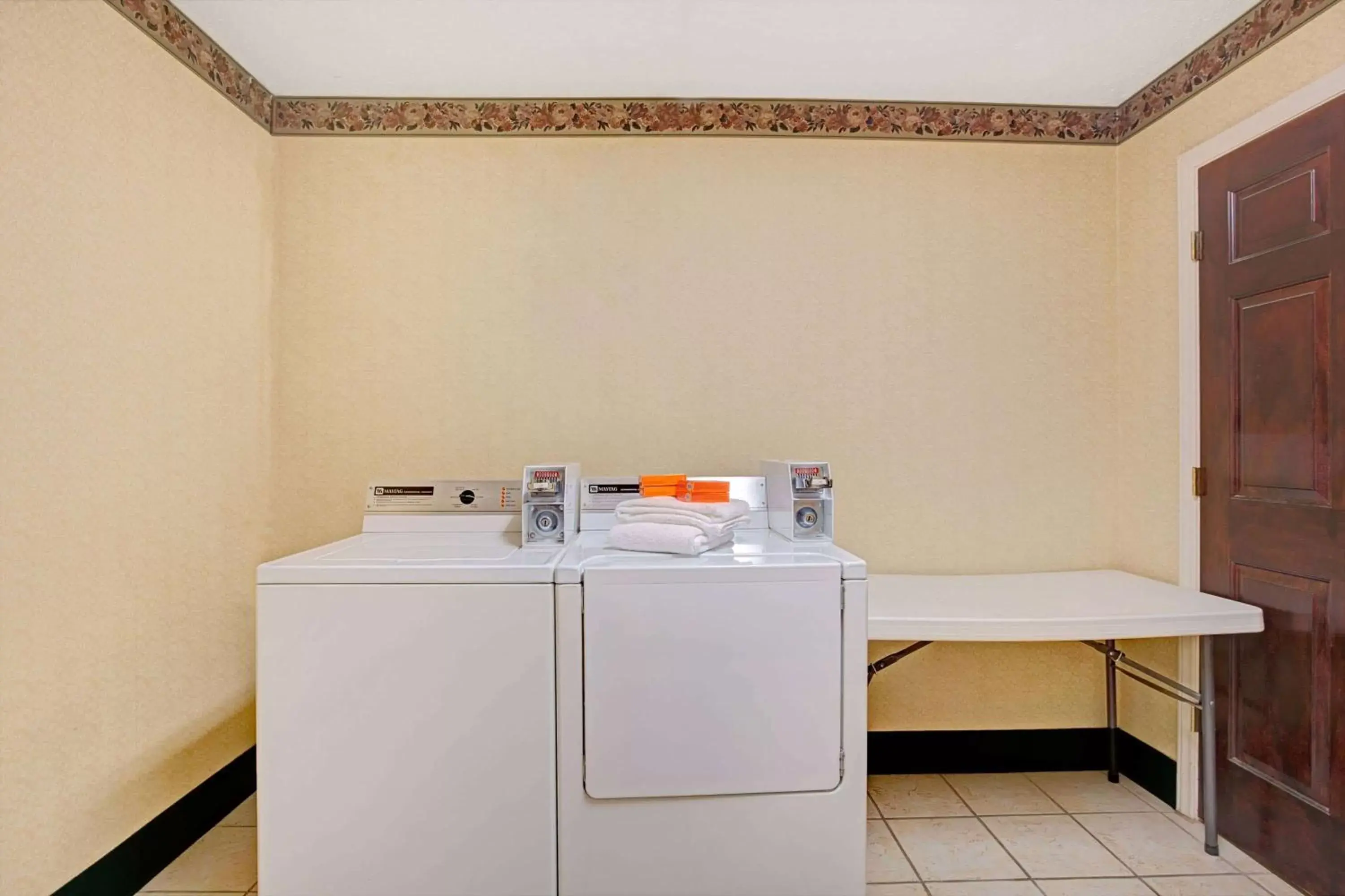 On site, Bathroom in Microtel Inn & Suites by Wyndham Burlington