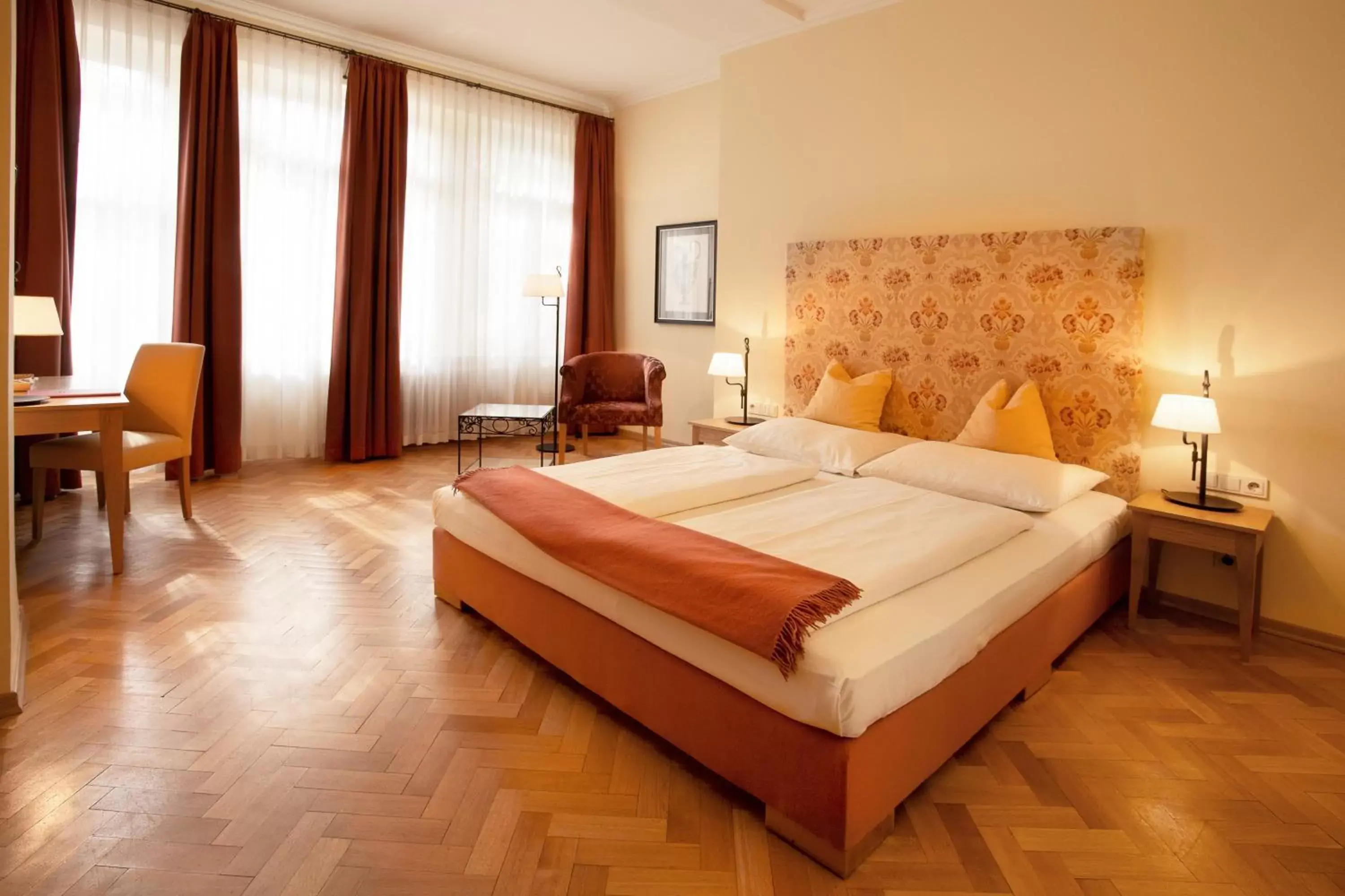 Photo of the whole room, Bed in Hotel Villa Florentina