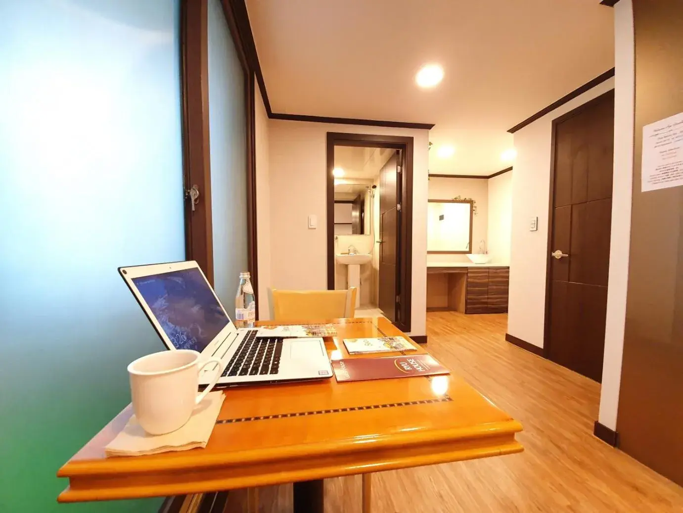 Photo of the whole room in Ryu Guest House Gangnam