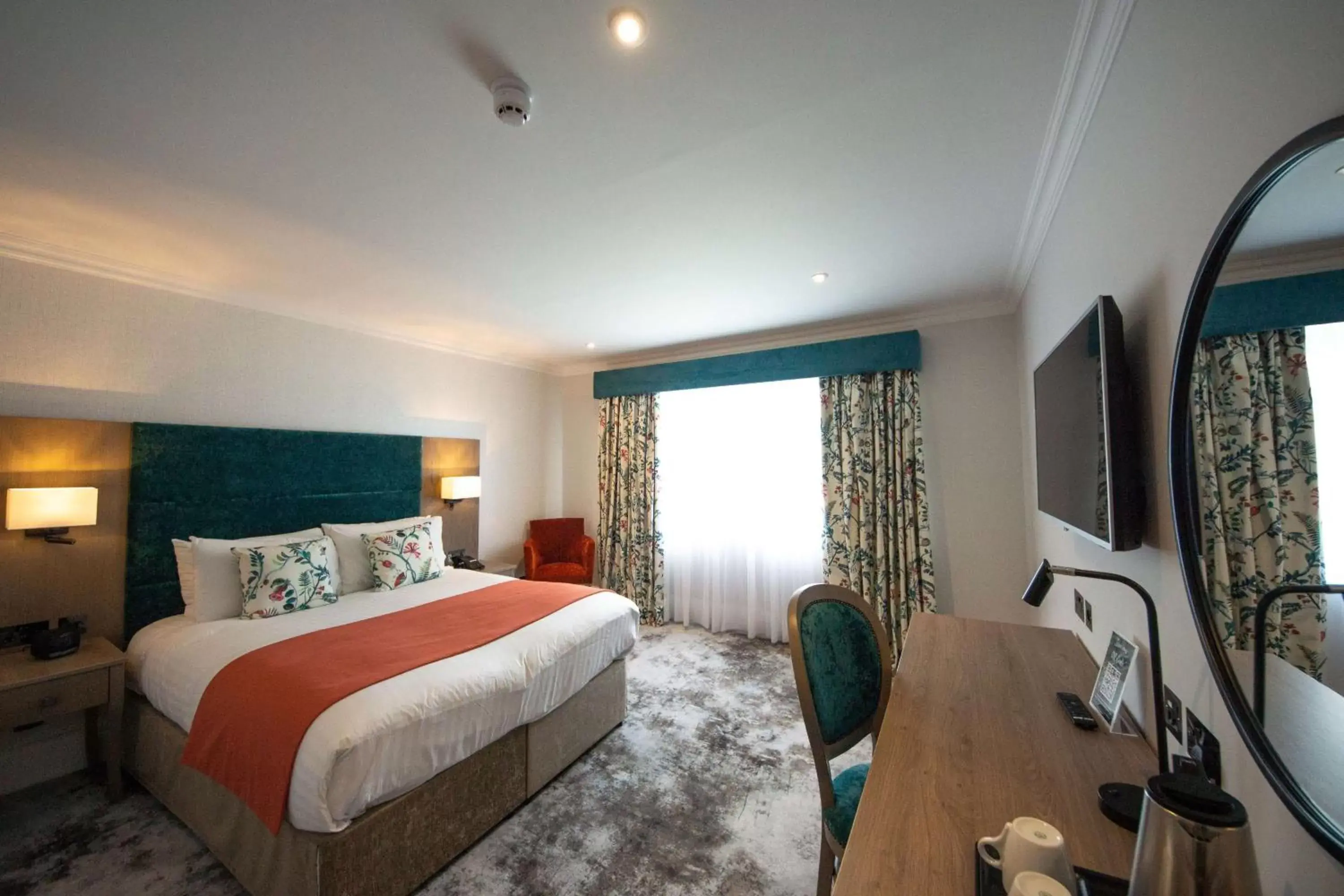 Bedroom in Best Western Abbots Barton Hotel