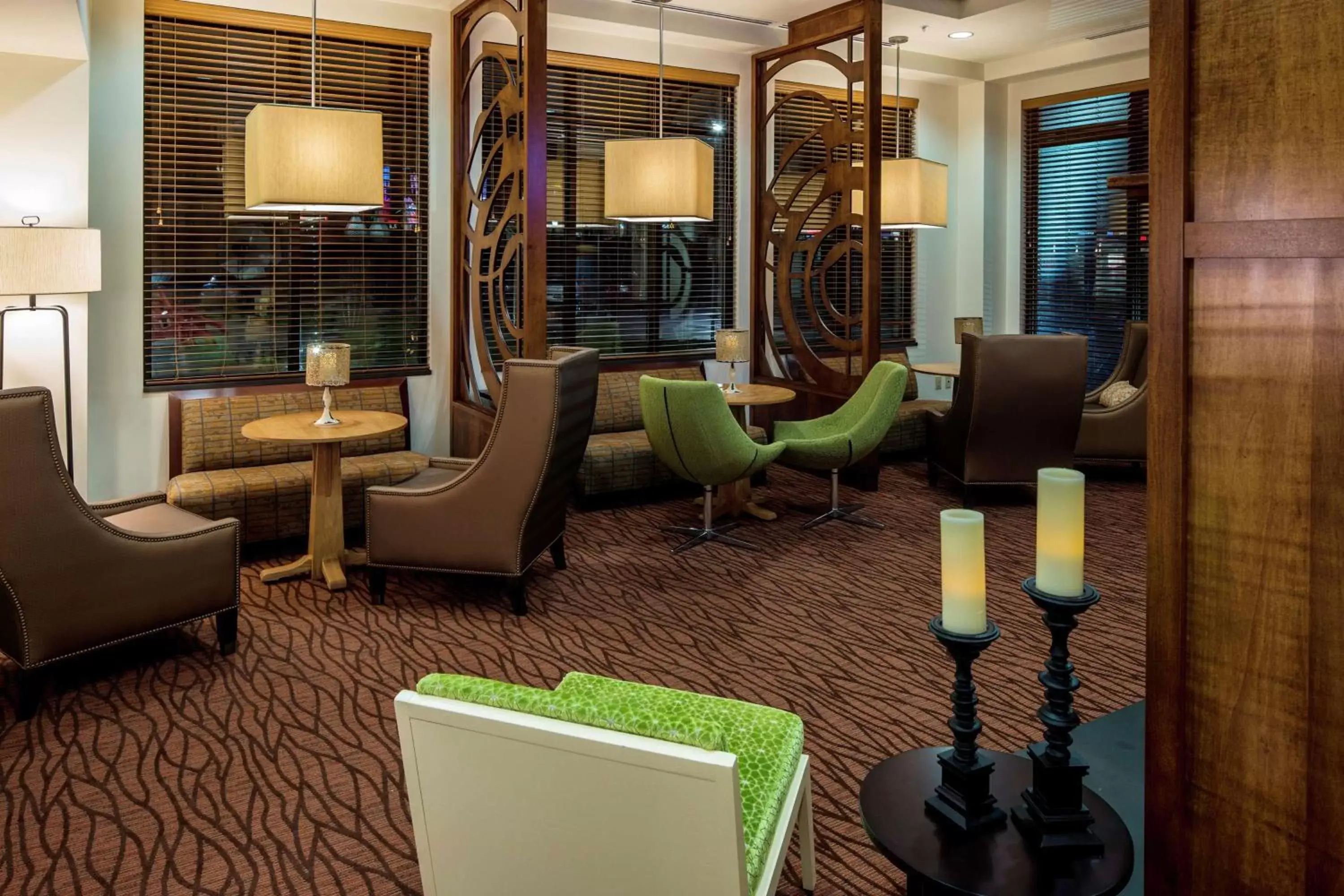 Lobby or reception, Lounge/Bar in Hilton Garden Inn Uniontown