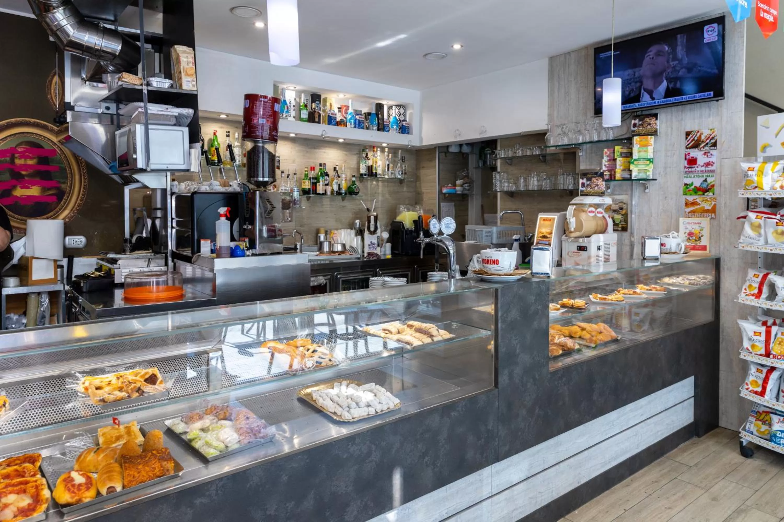 Buffet breakfast in Partenope Guest House