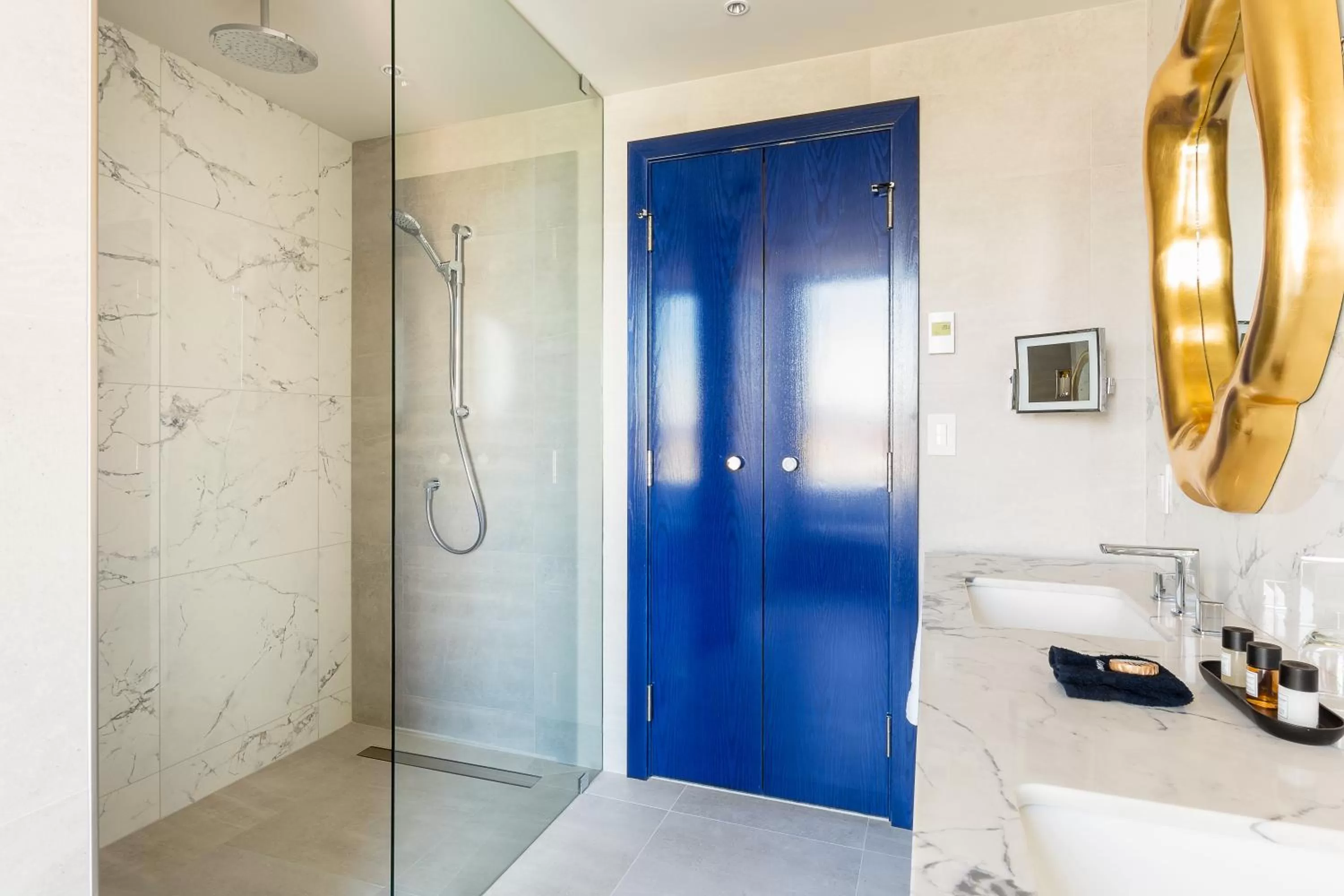 Bathroom in Monsieur Jean - Hôtel Particulier