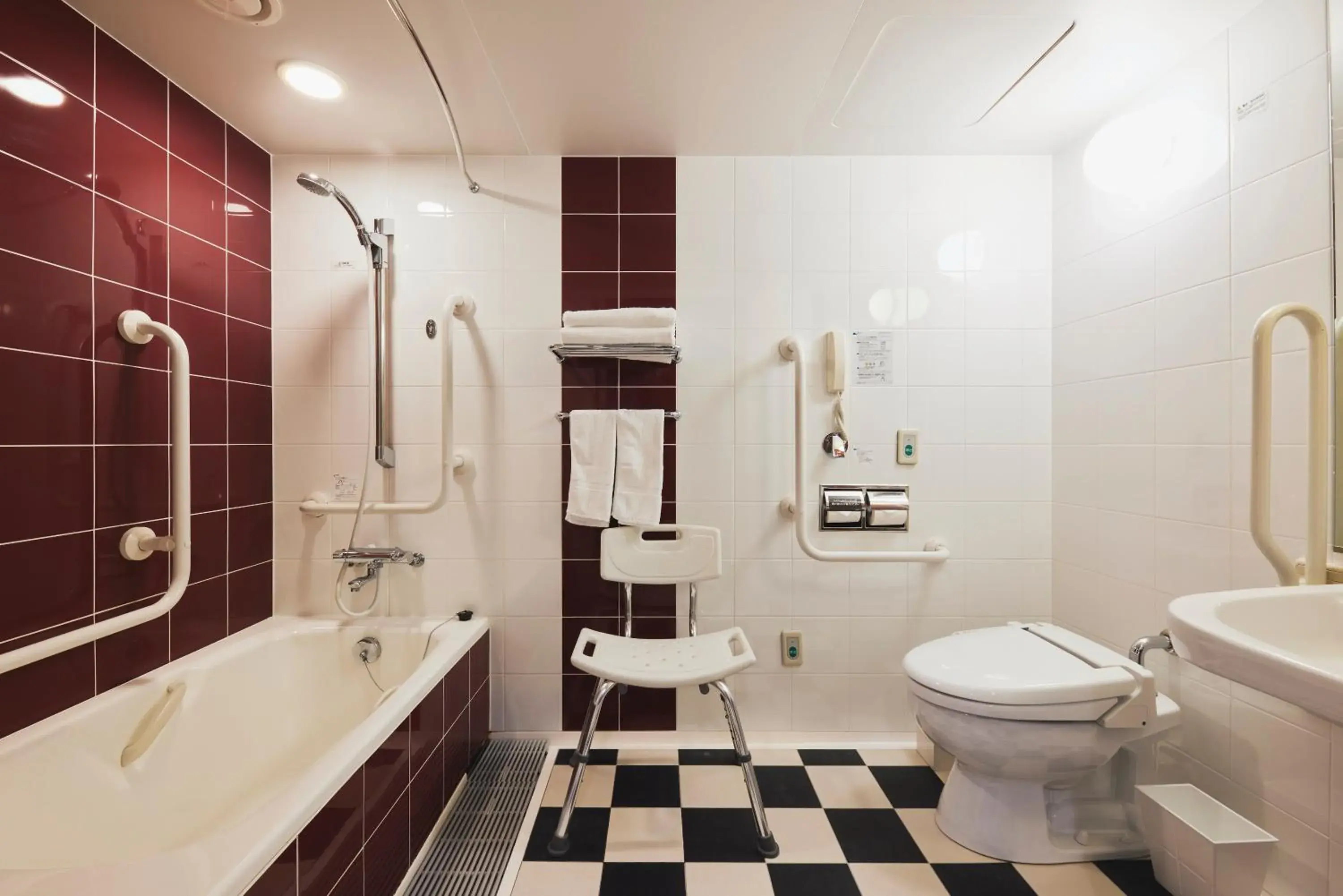 Facility for disabled guests, Bathroom in Richmond Hotel Nagasaki Shianbashi