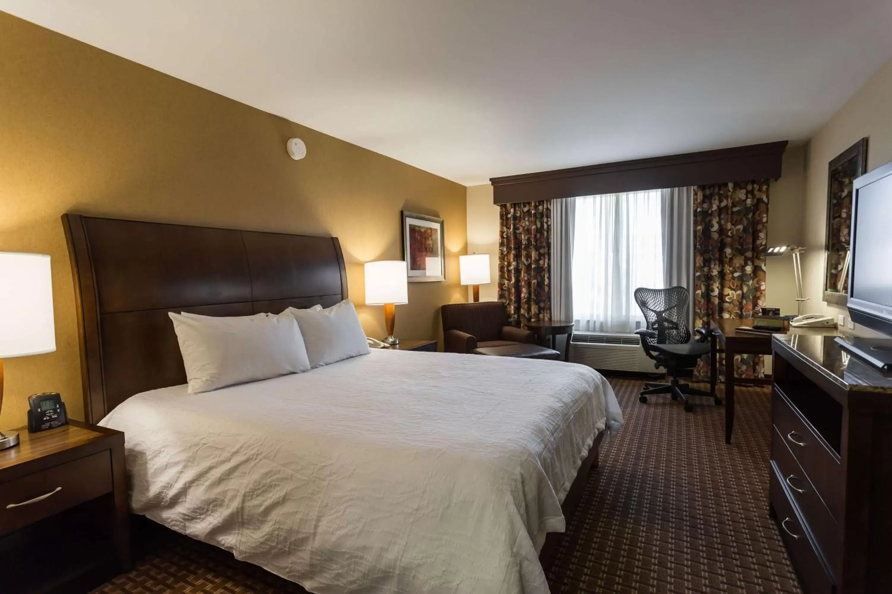 Bedroom in Hilton Garden Inn San Mateo