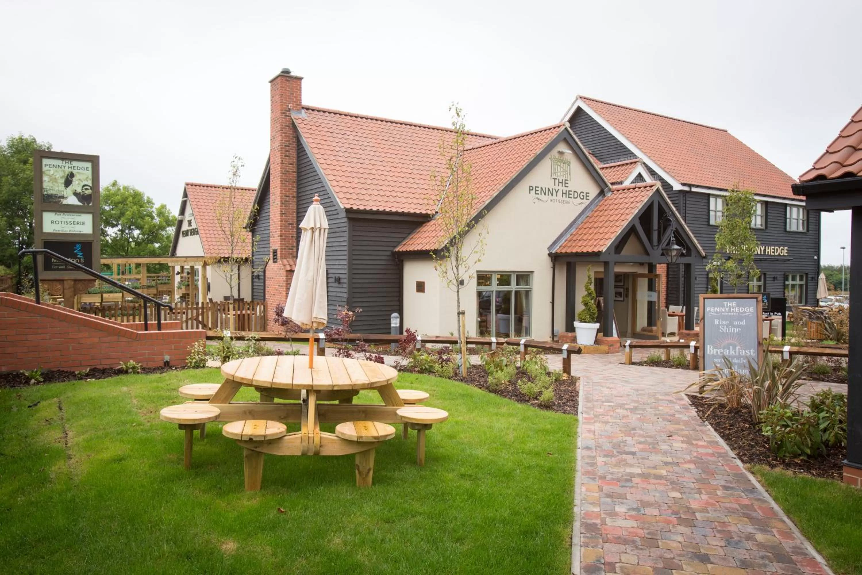 Property building in Penny Hedge, Whitby by Marston's Inns