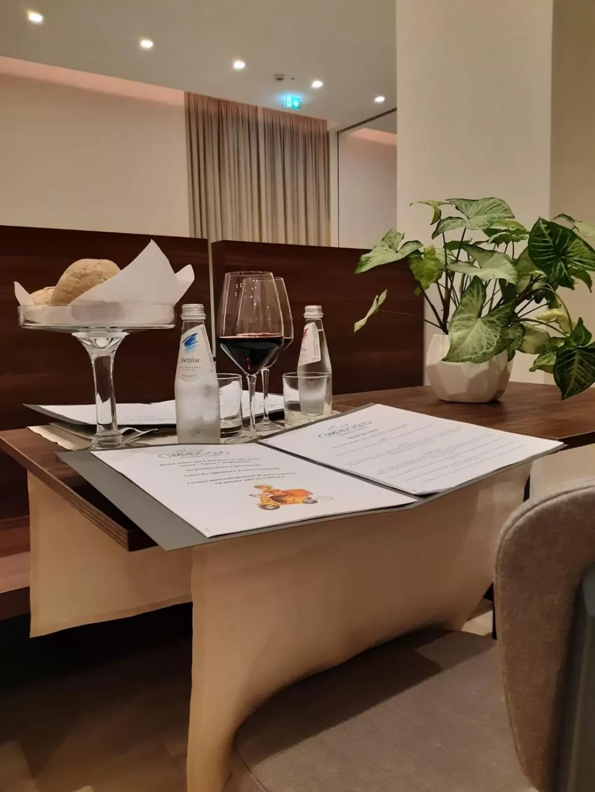 Restaurant/places to eat in Boutique Hotel Touring