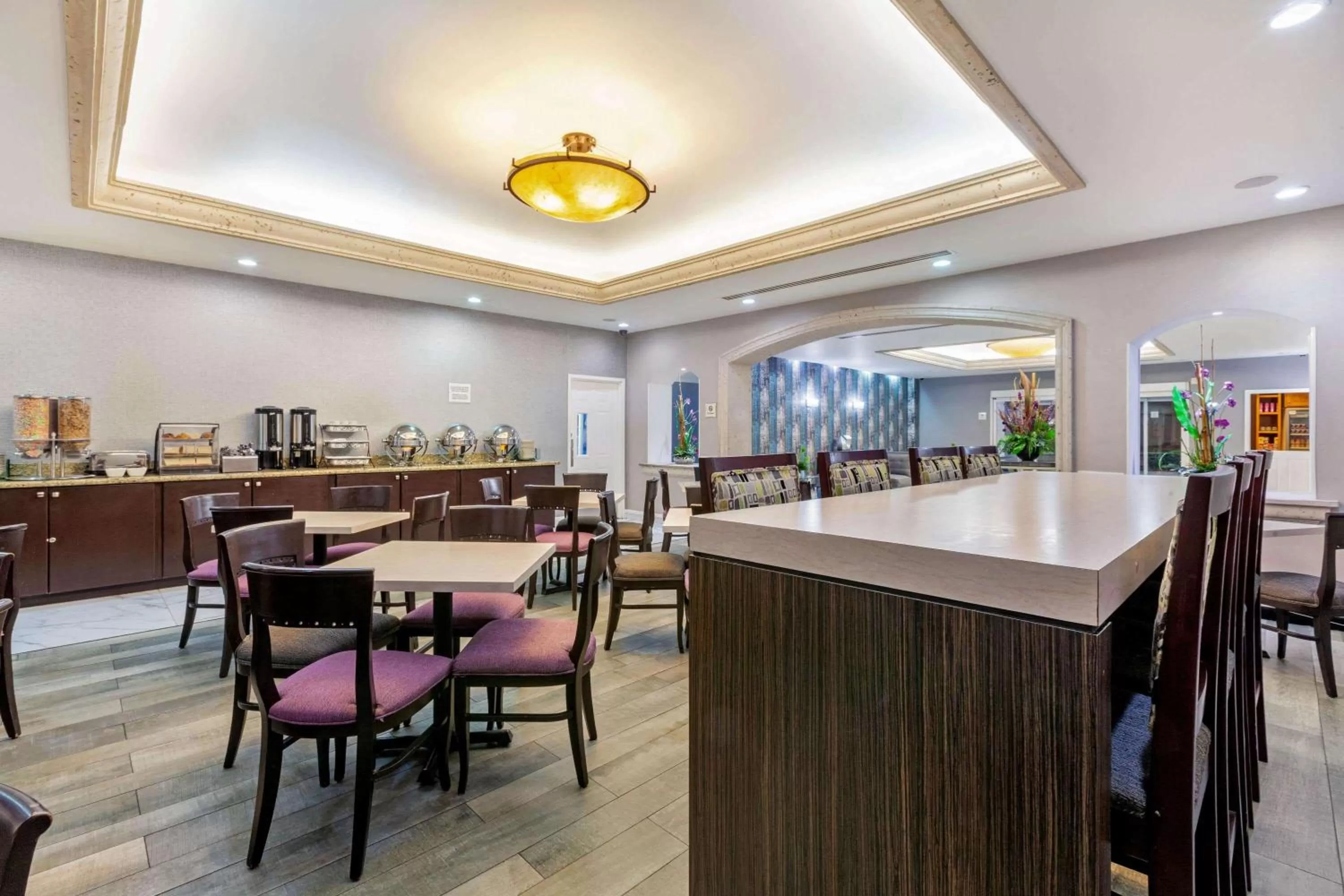 Restaurant/places to eat in La Quinta by Wyndham Cd Juarez Near US Consulate