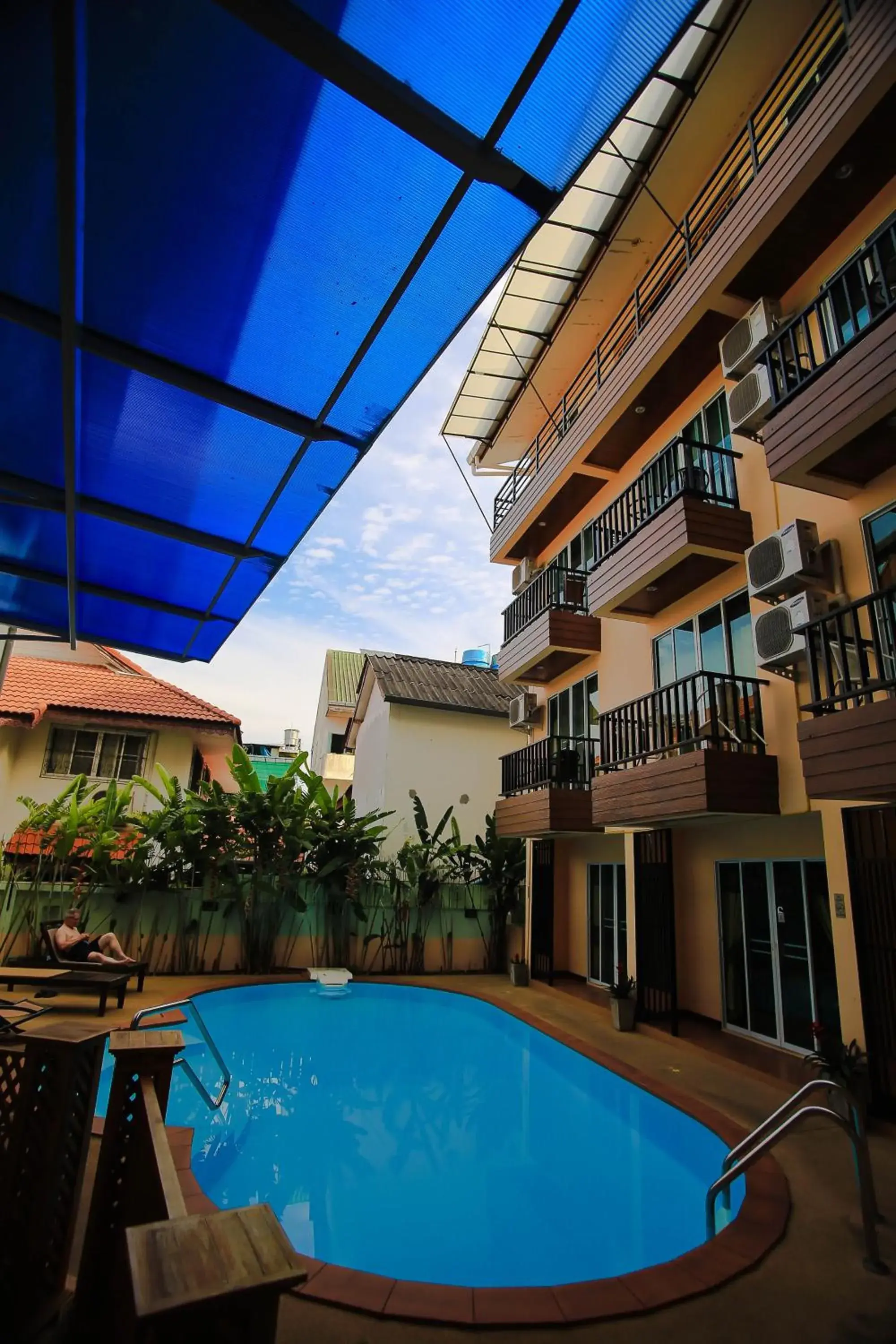 Balcony/Terrace, Swimming Pool in Manee Cool Mueang