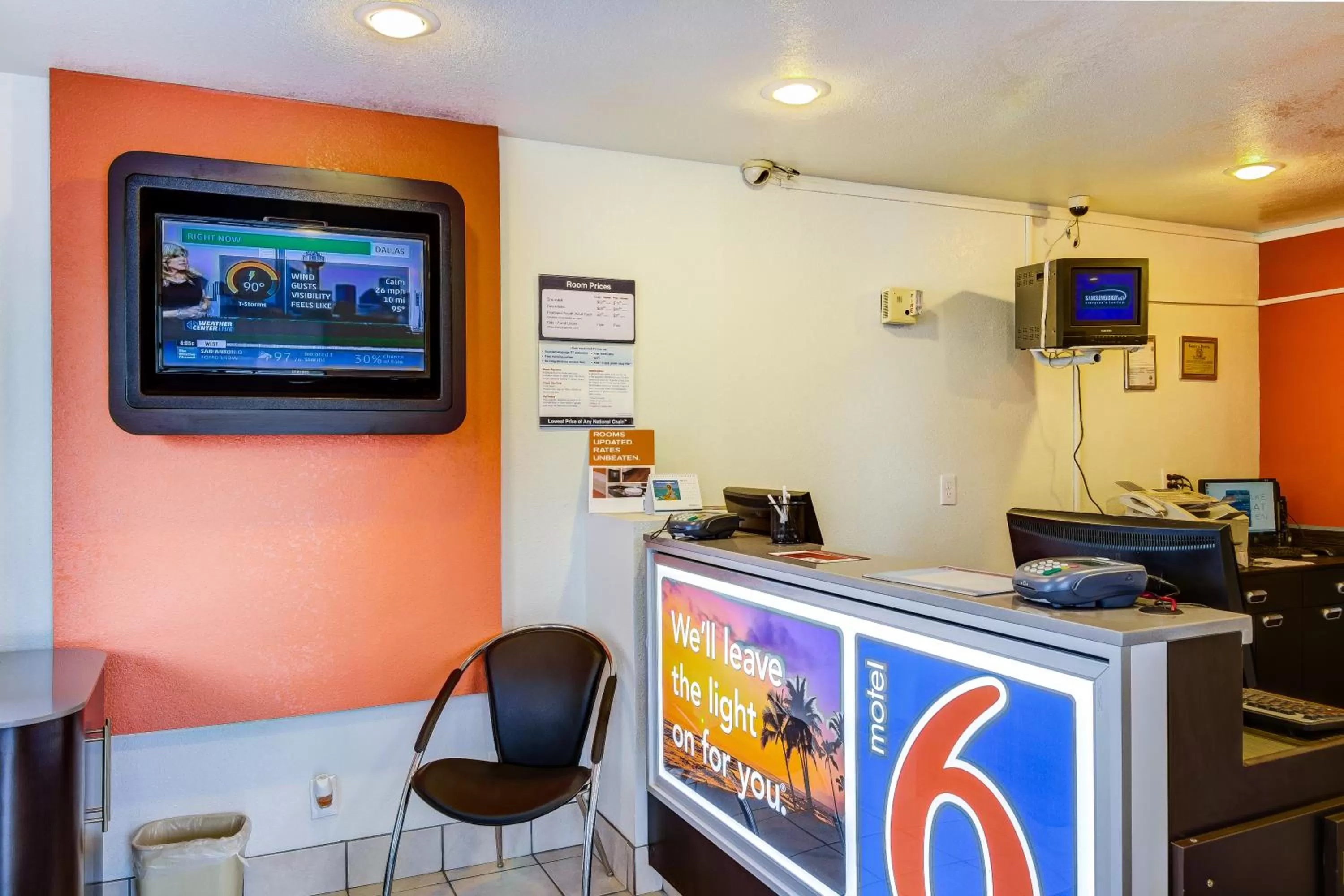Lobby or reception in Motel 6-Camarillo, CA