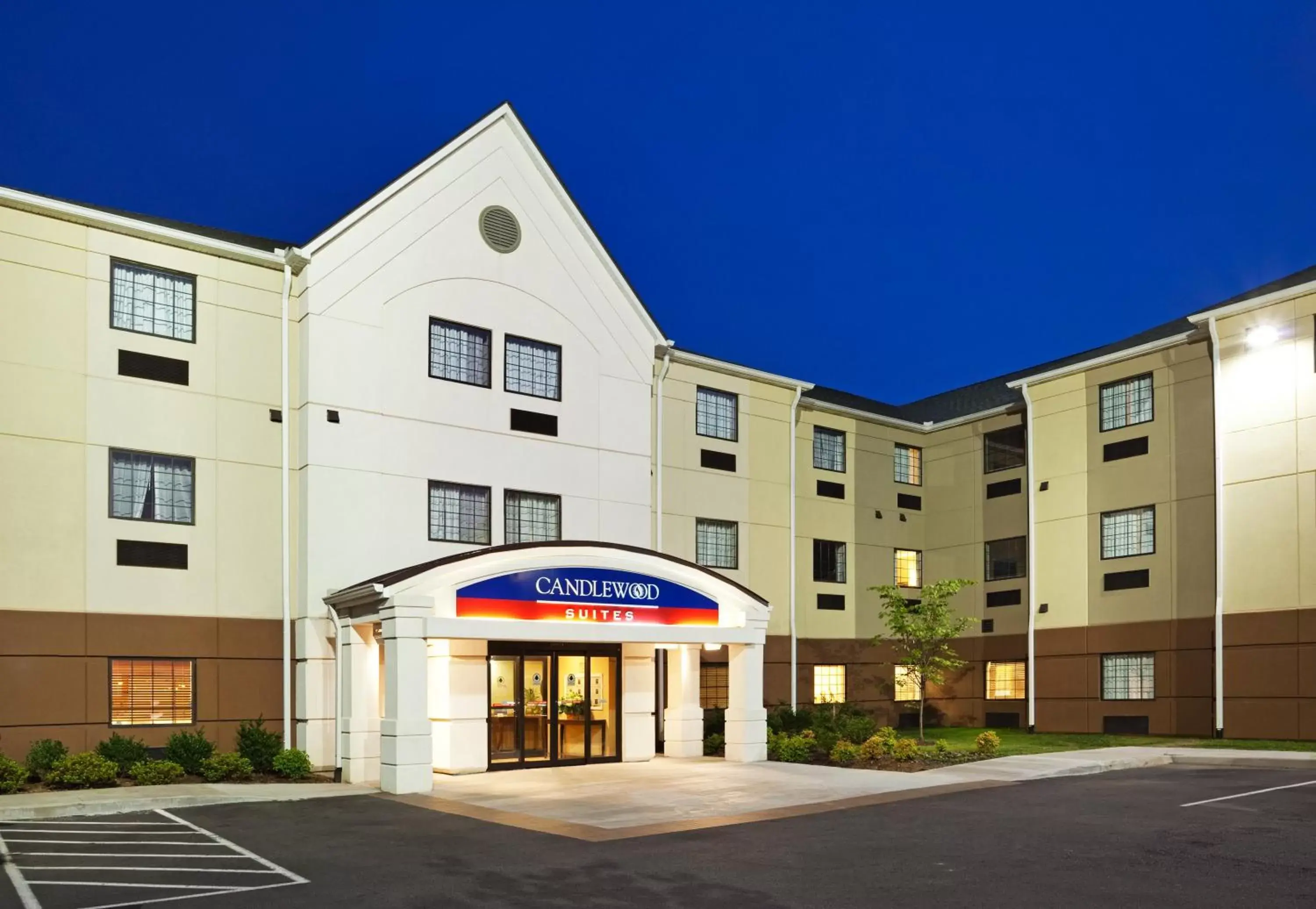 Property building in Candlewood Suites Knoxville Airport-Alcoa, an IHG Hotel