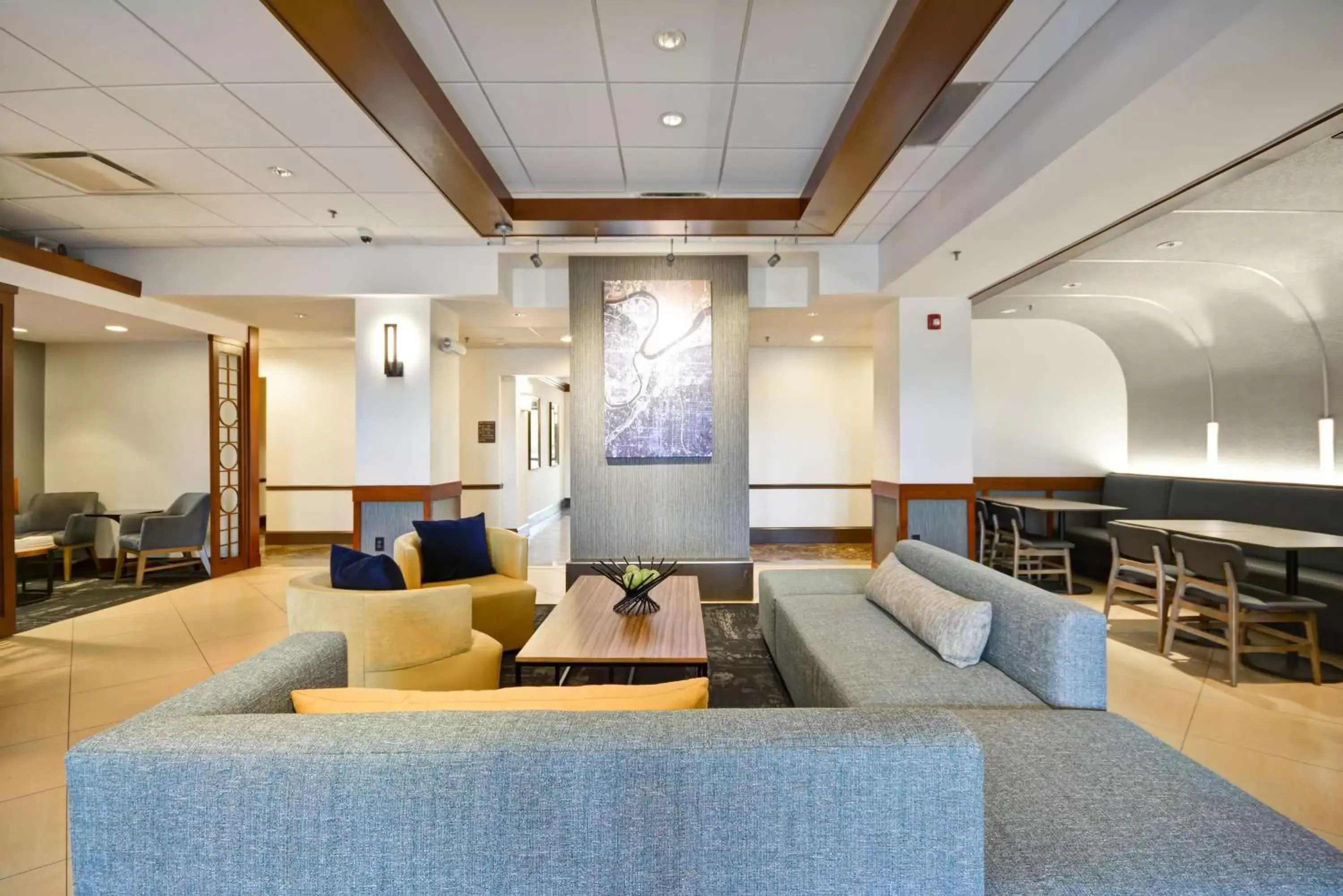 Lobby or reception, Seating Area in Hyatt Place Kansas City/Overland Park/Metcalf