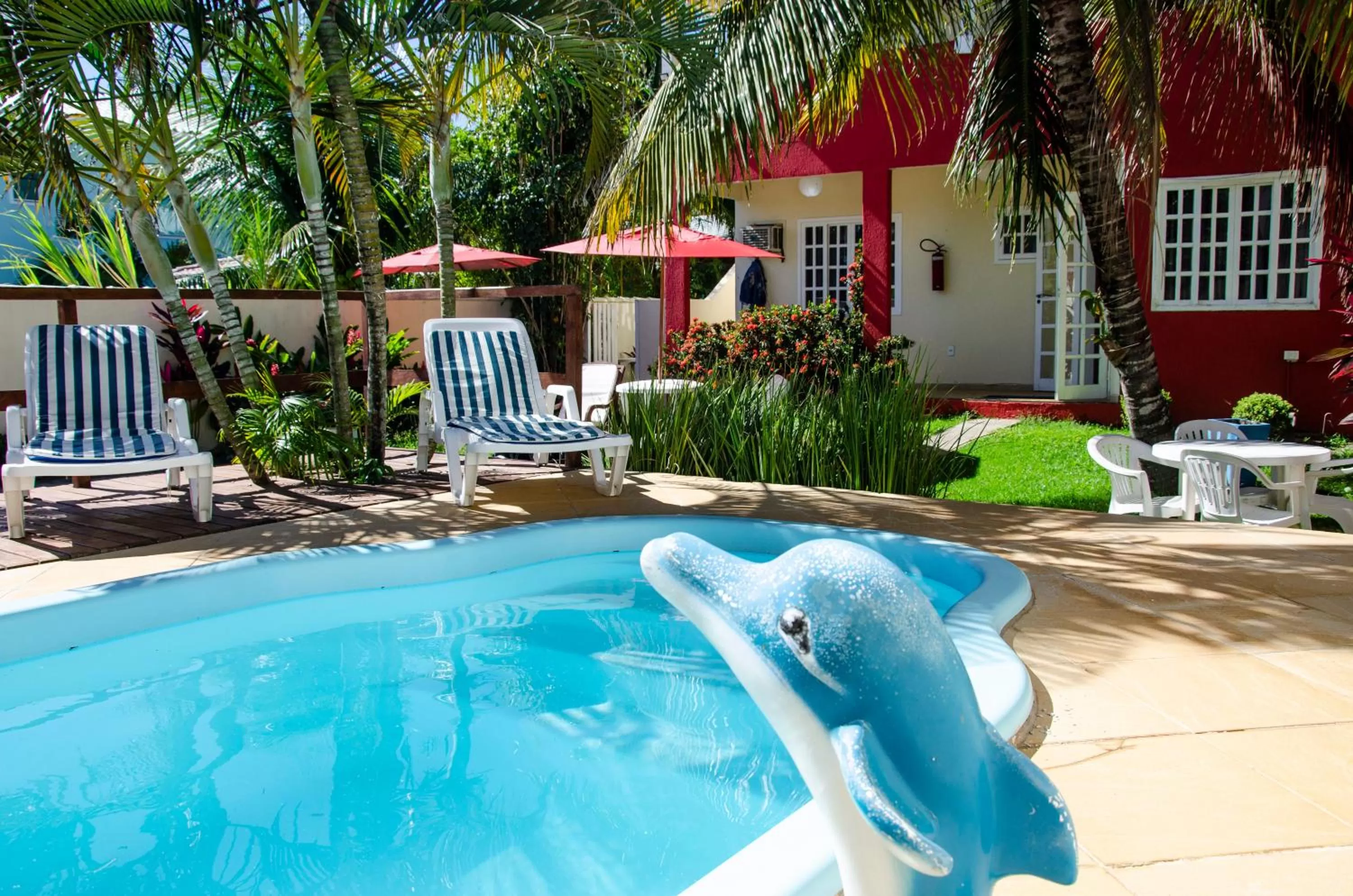 Swimming pool in Pousada Luzes de Geribá
