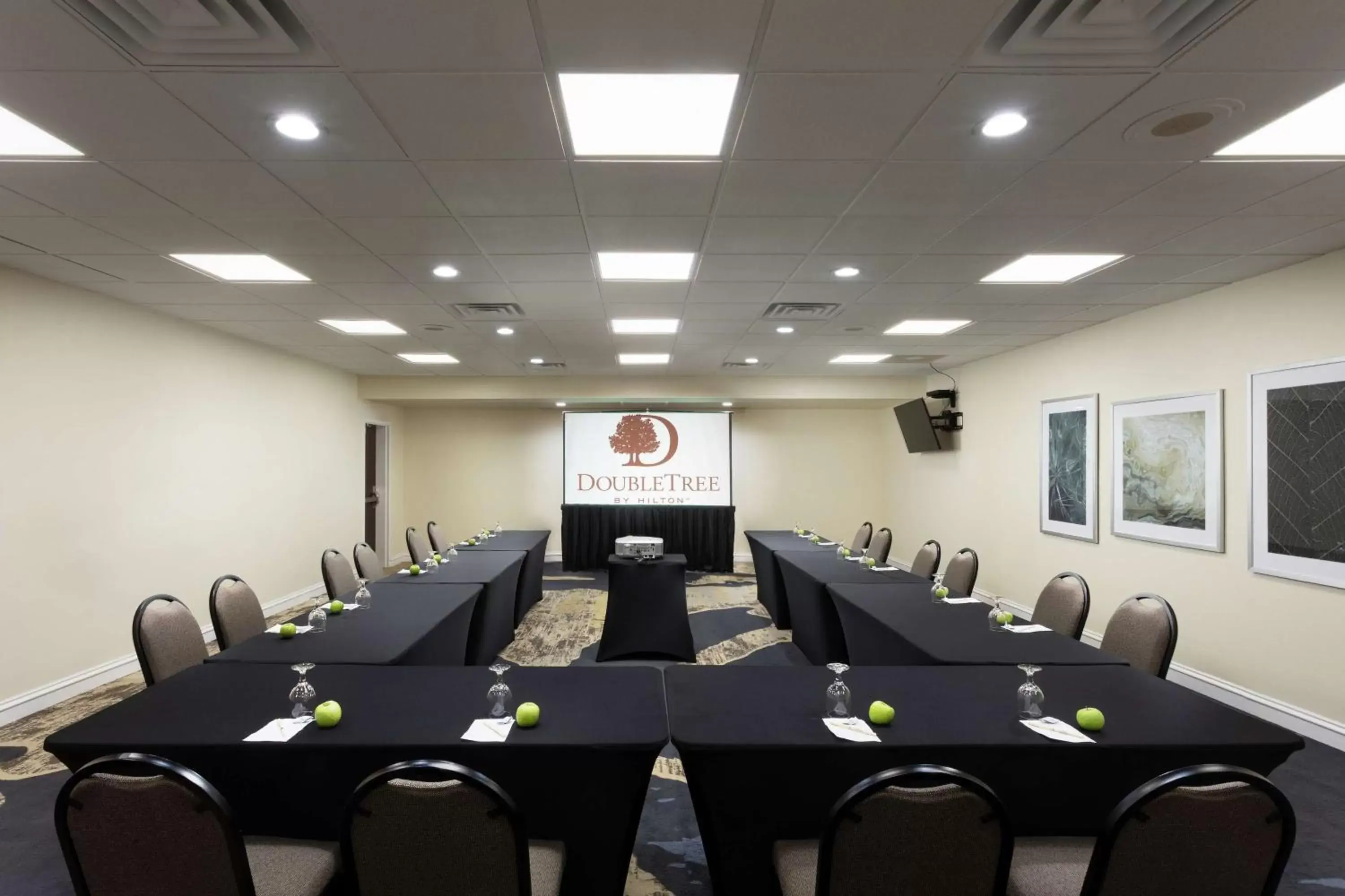 Meeting/conference room in DoubleTree by Hilton Hotel Columbia