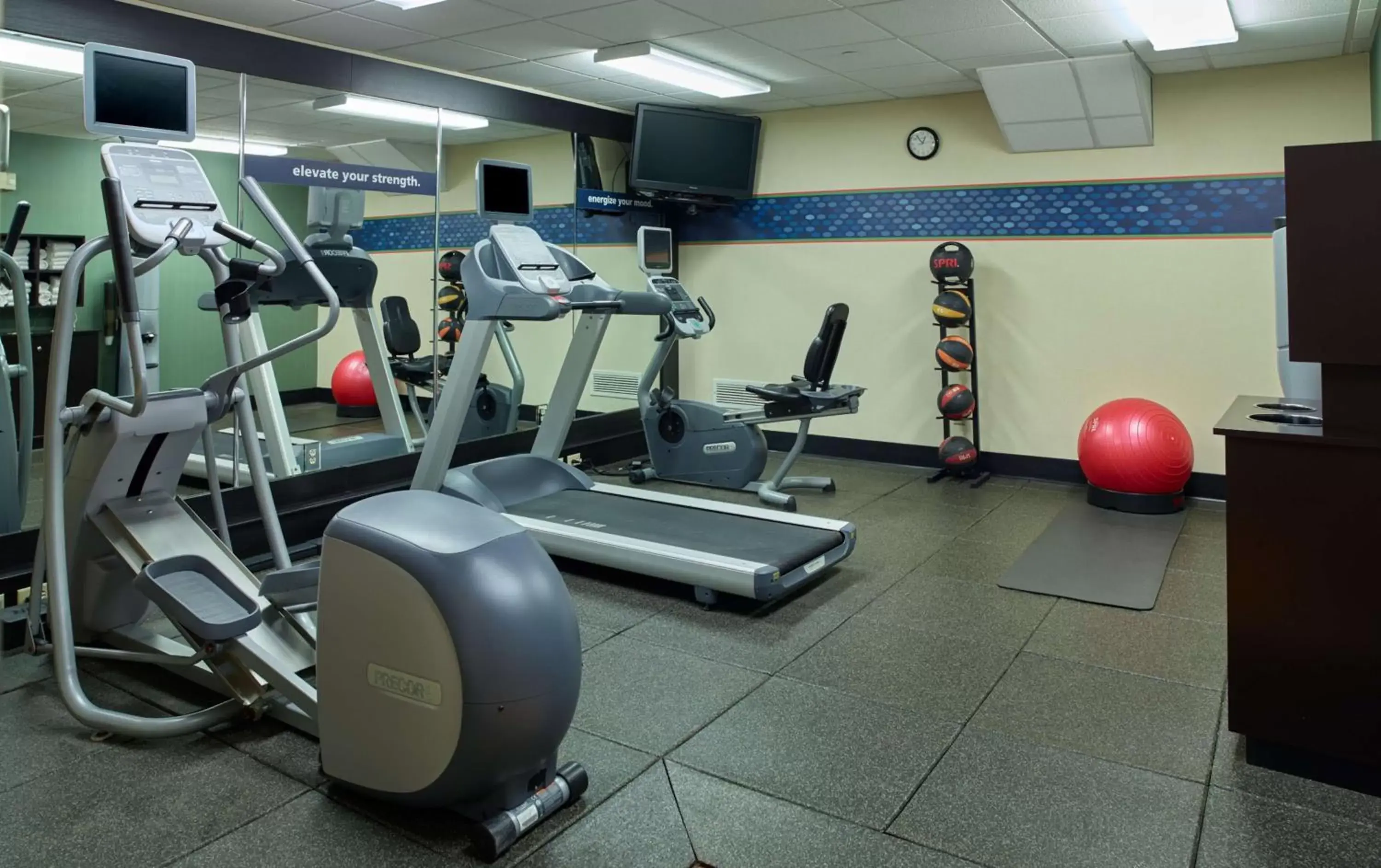 Fitness centre/facilities, Fitness Center/Facilities in Hampton Inn & Suites North Conway