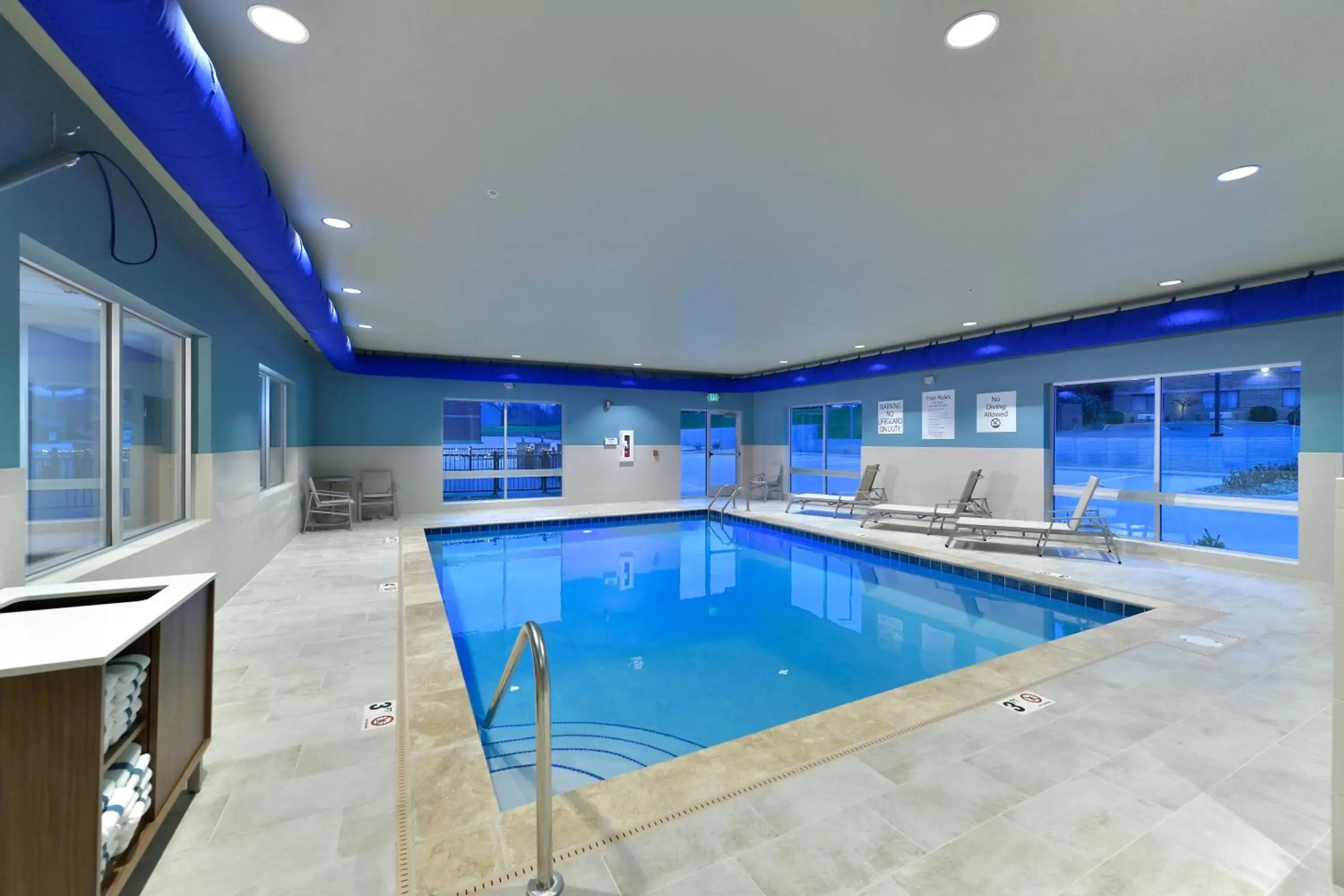 Swimming Pool in Holiday Inn Express & Suites - Millersburg, an IHG Hotel
