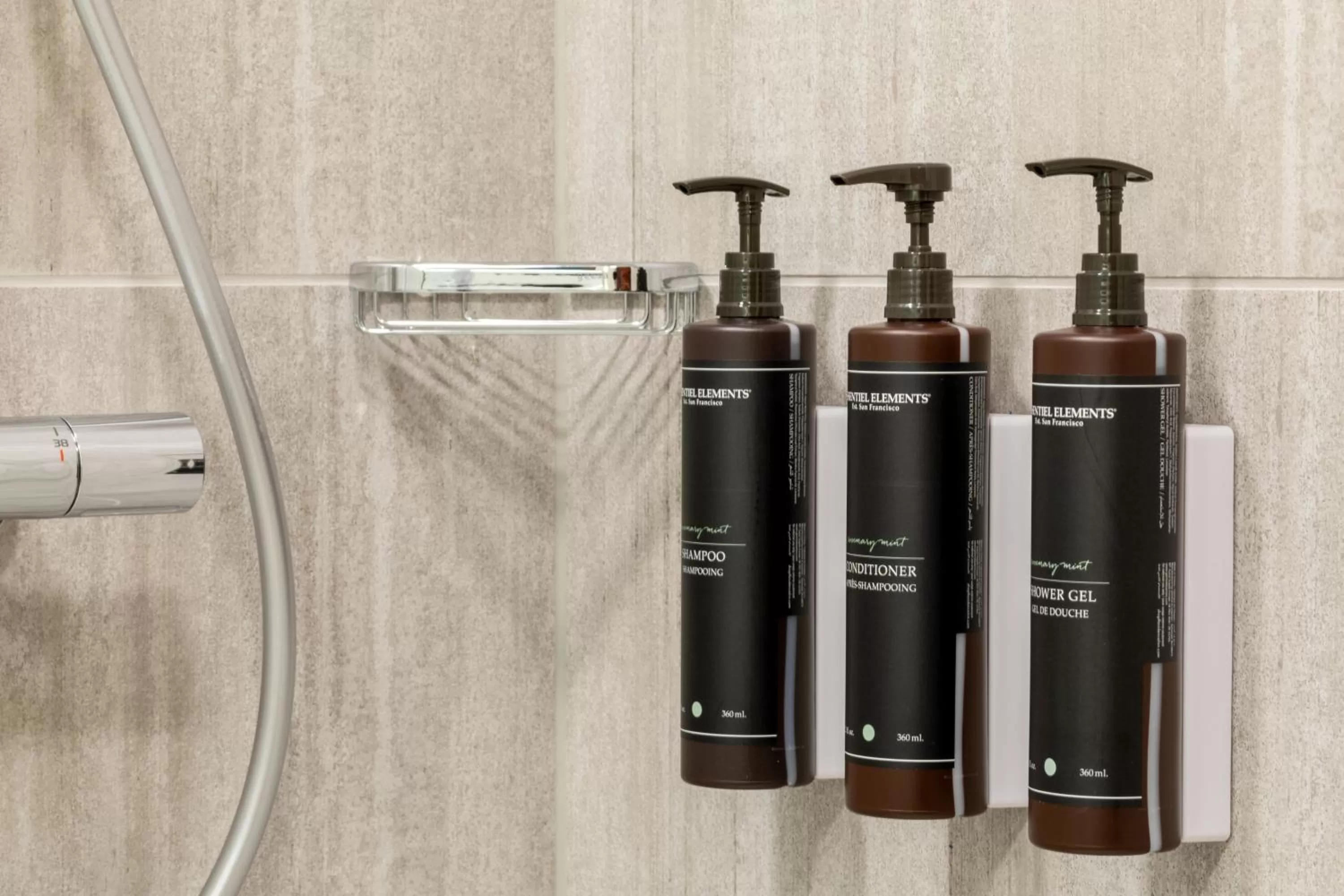 Bathroom in Residence Inn by Marriott Dortmund City