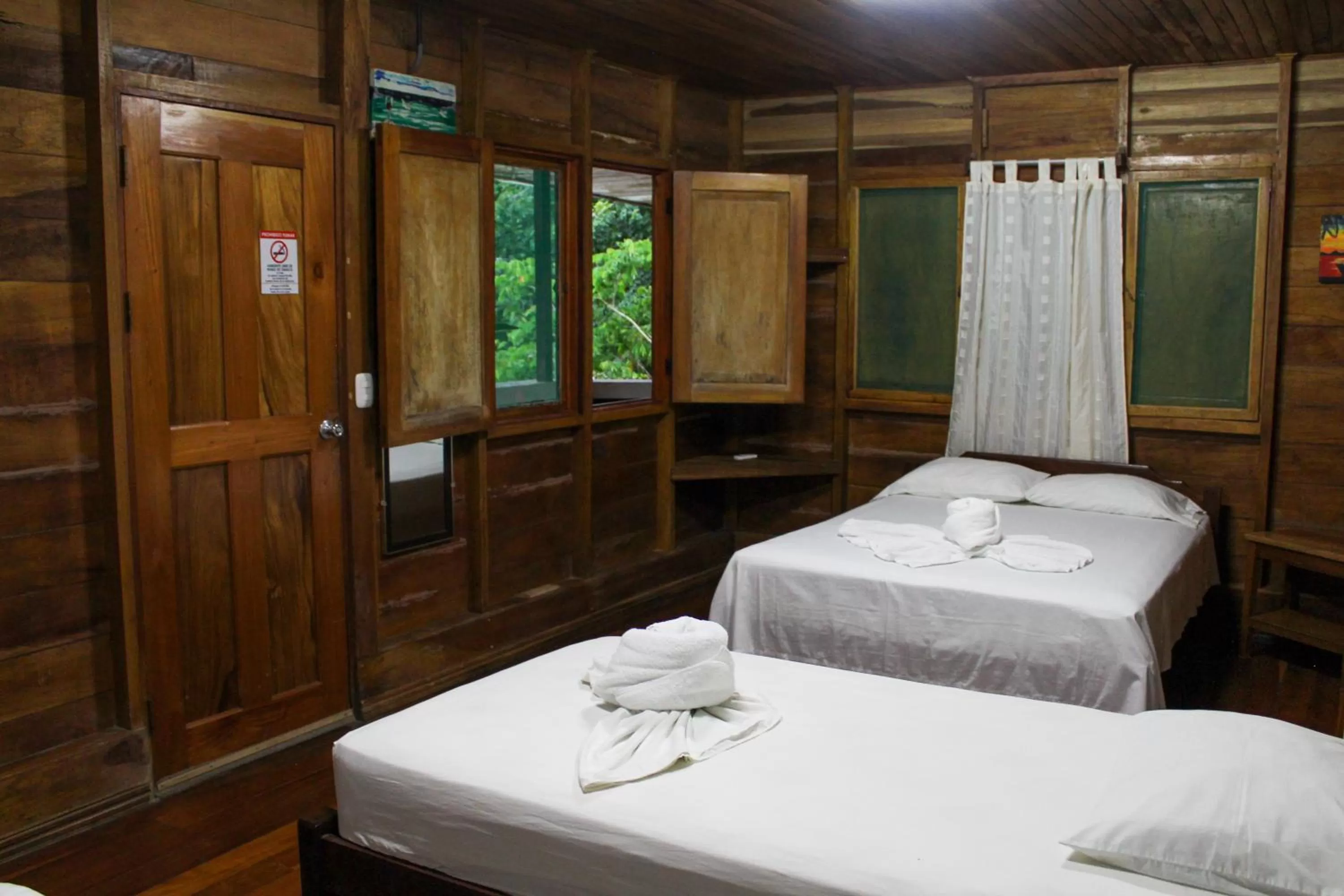 Bed in Hotel La Cascada