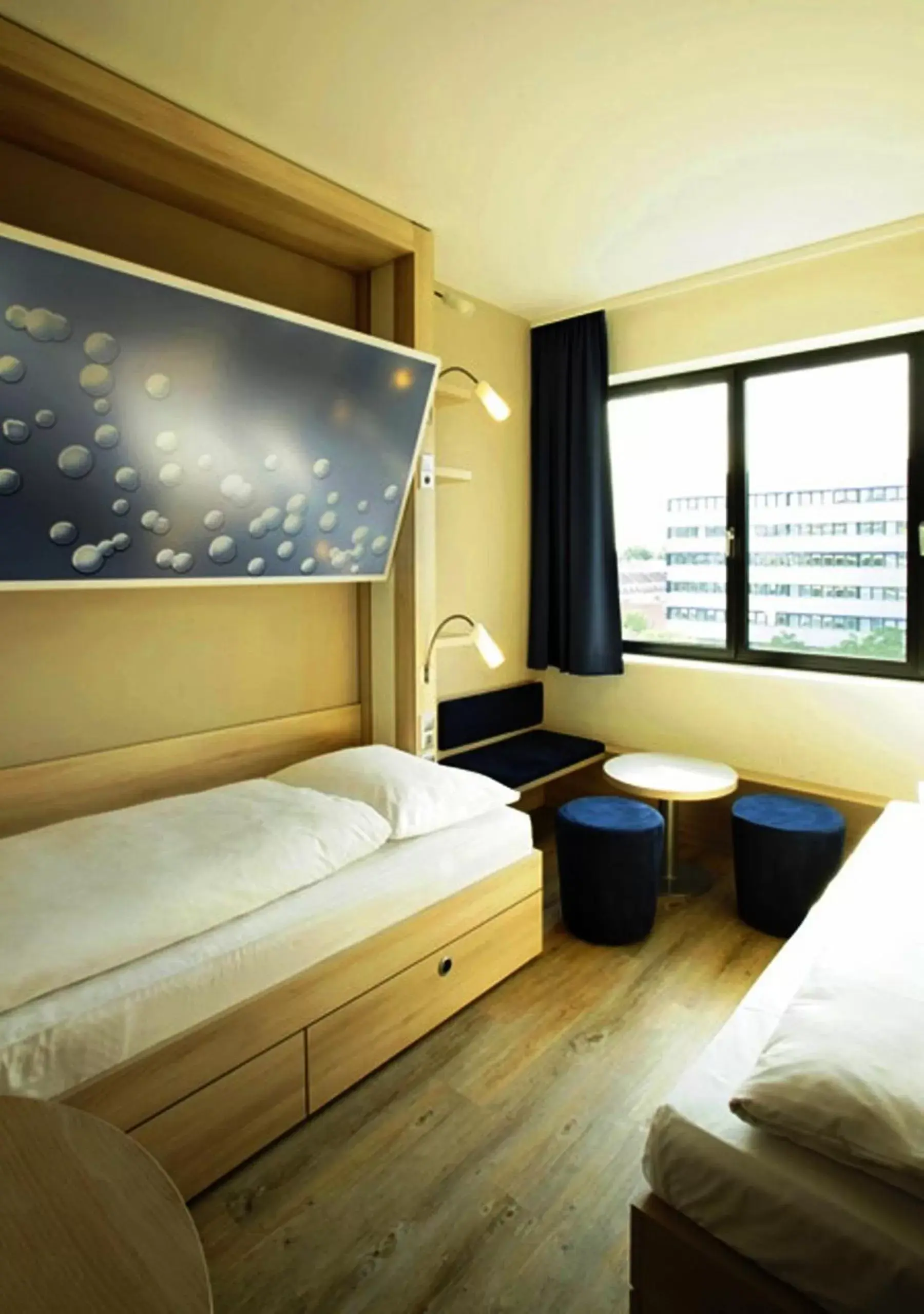 Photo of the whole room, Bed in H2 Hotel Berlin-Alexanderplatz