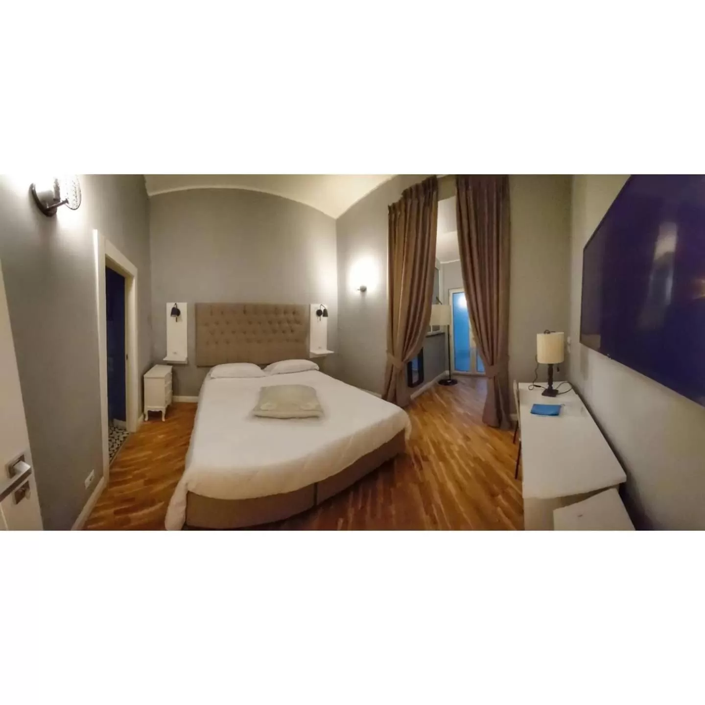 Bed in Alcaprì Suite Napoli Centro