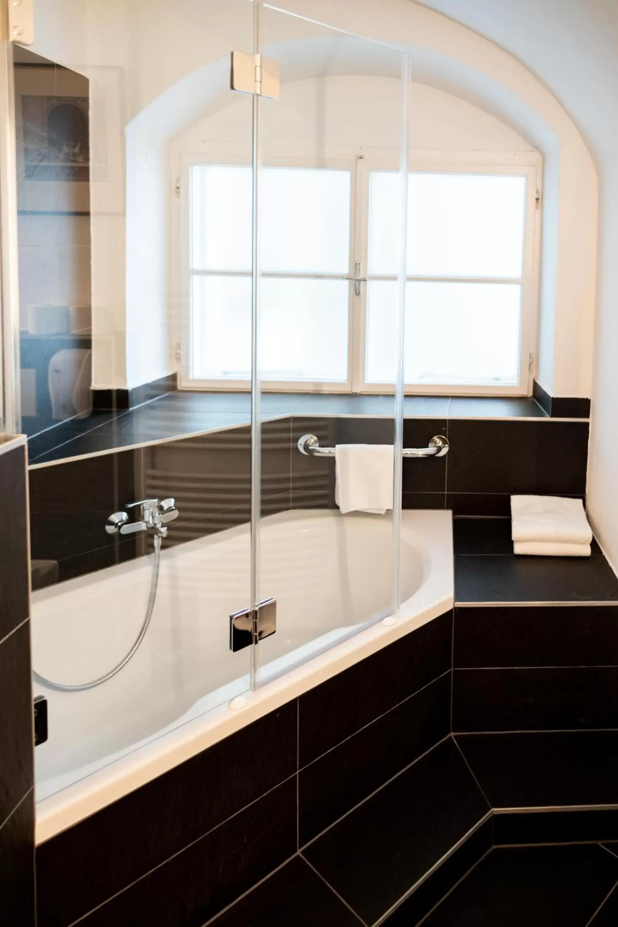 Bathroom in Altstadt Hotel Stadtkrug