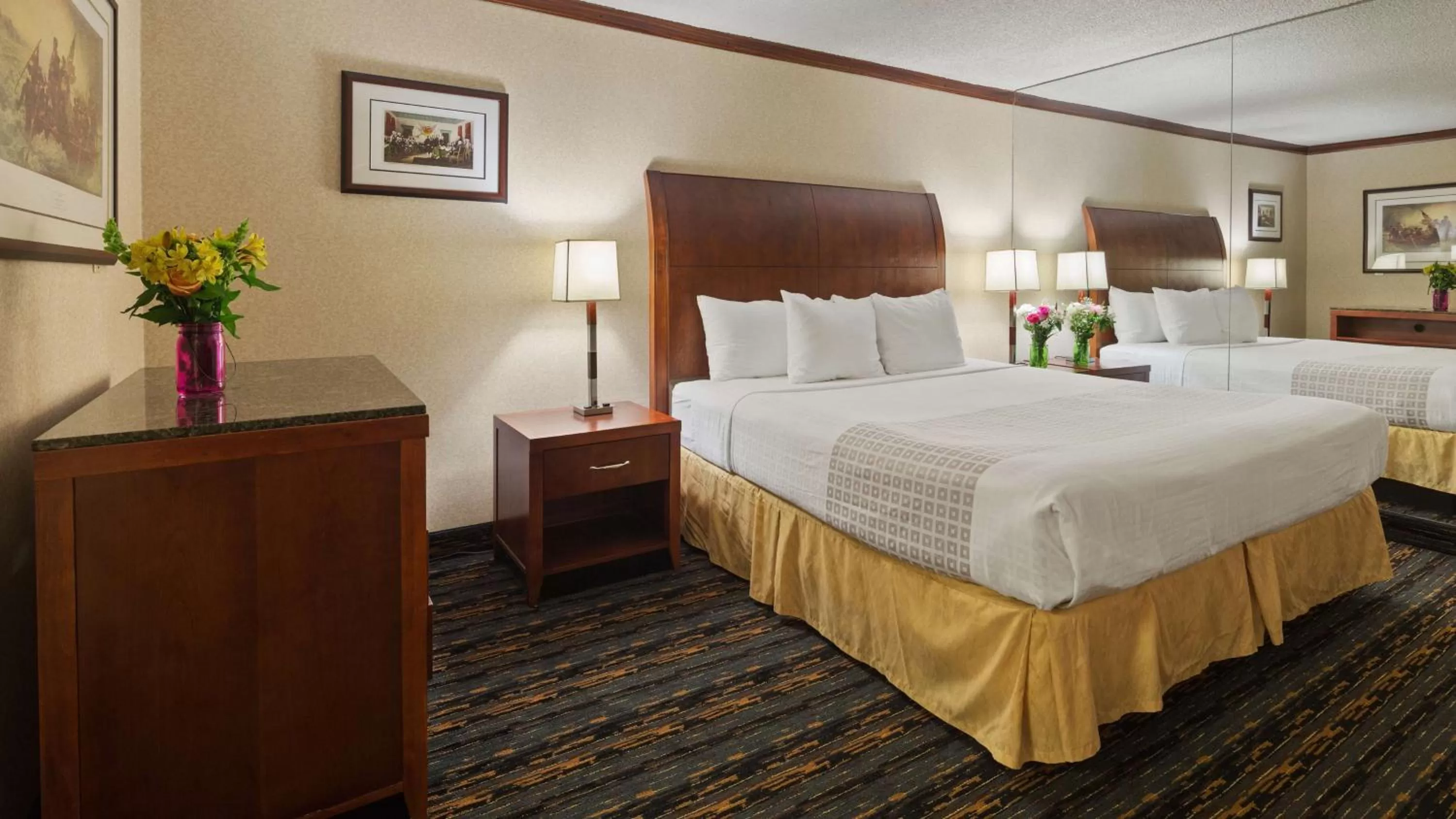 Two-Room King Suite with Sofa Bed - Non-Smoking in Best Western Fairfax City