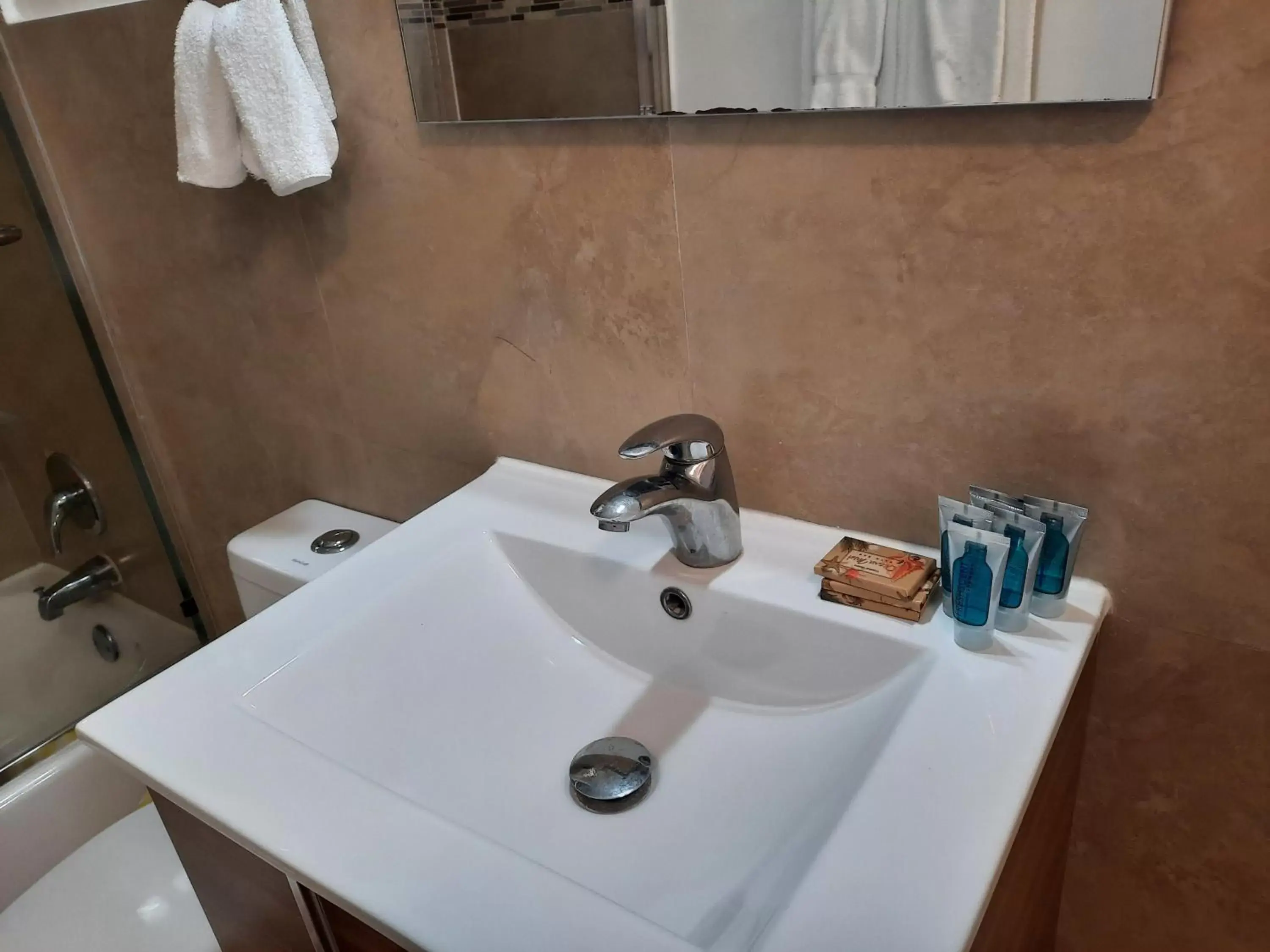 Bathroom in Stardust Hotel