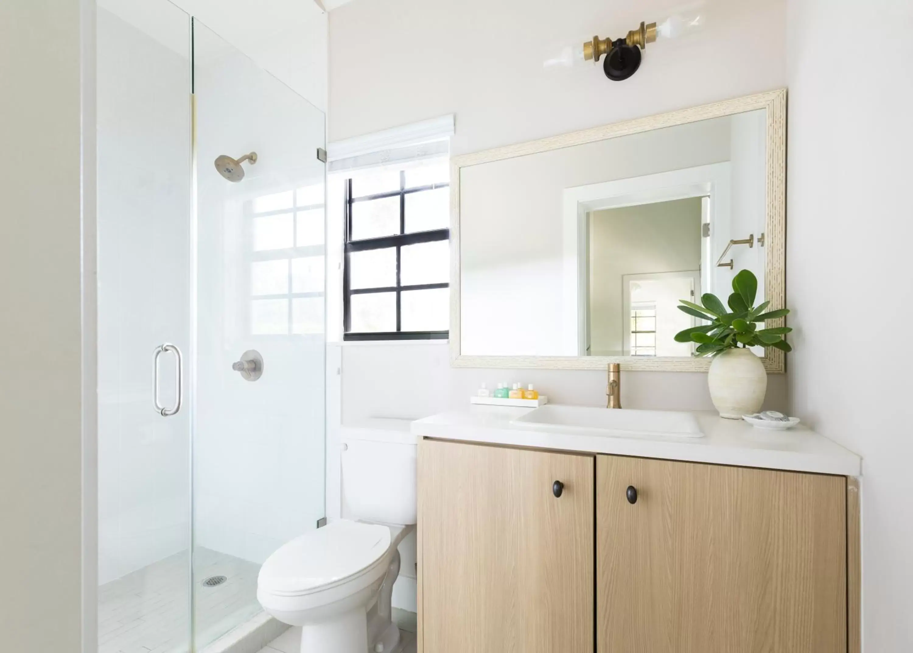 Bathroom in La Siesta Resort & Villas