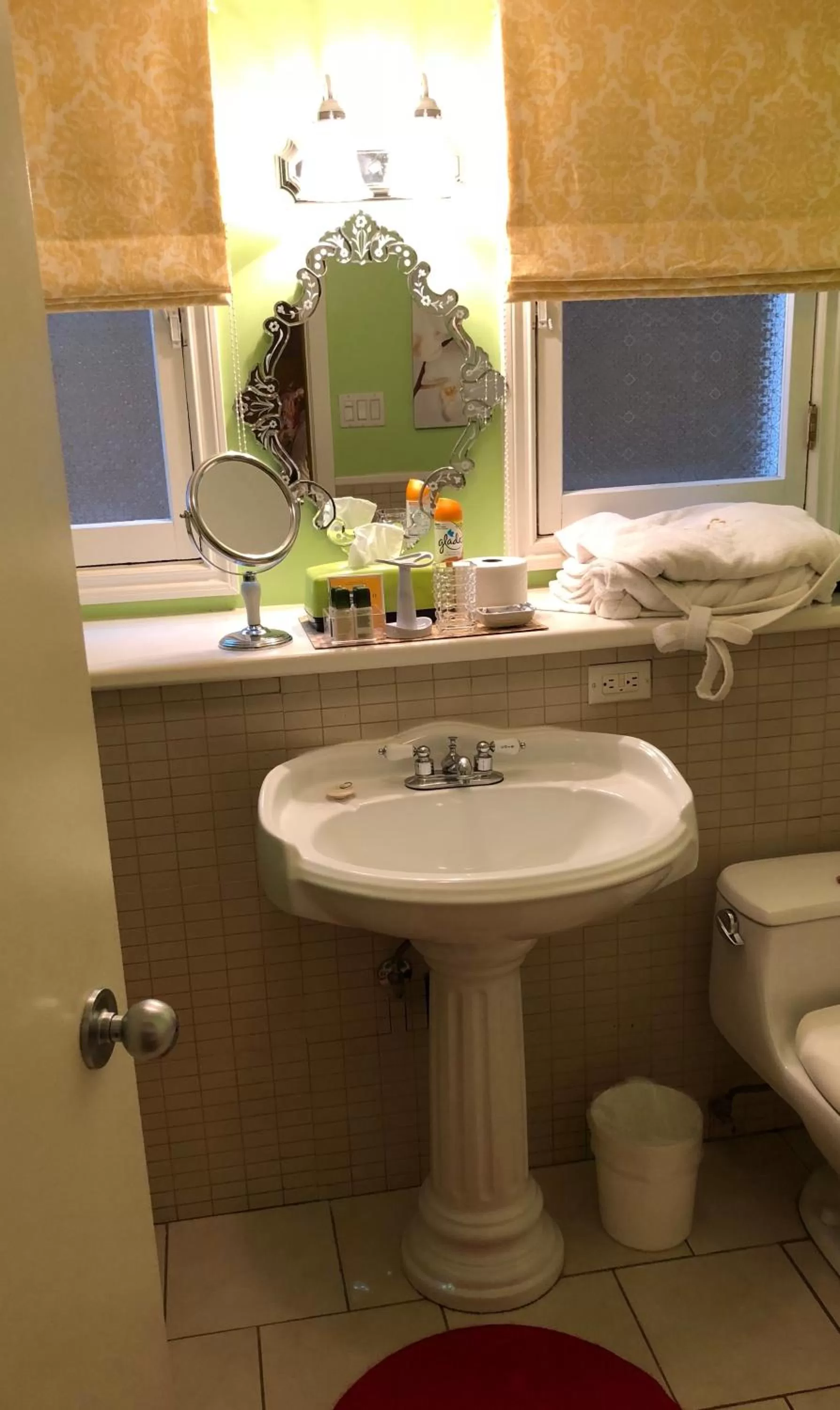 Toilet, Bathroom in Barclay House Bed and Breakfast