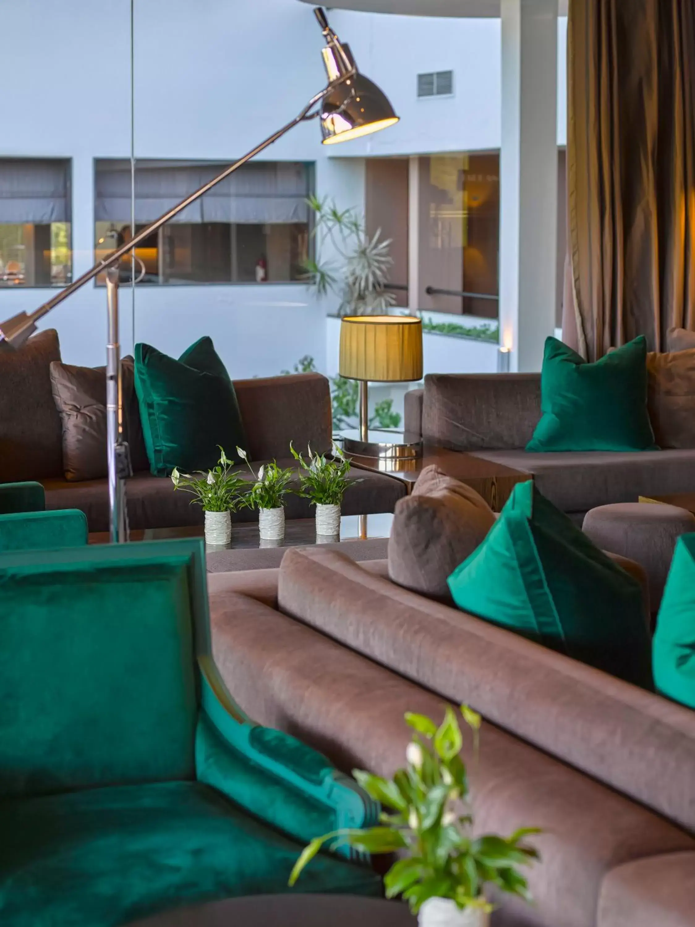 Lounge or bar, Seating Area in Cidnay Santo Tirso - Charming Hotel & Executive Center