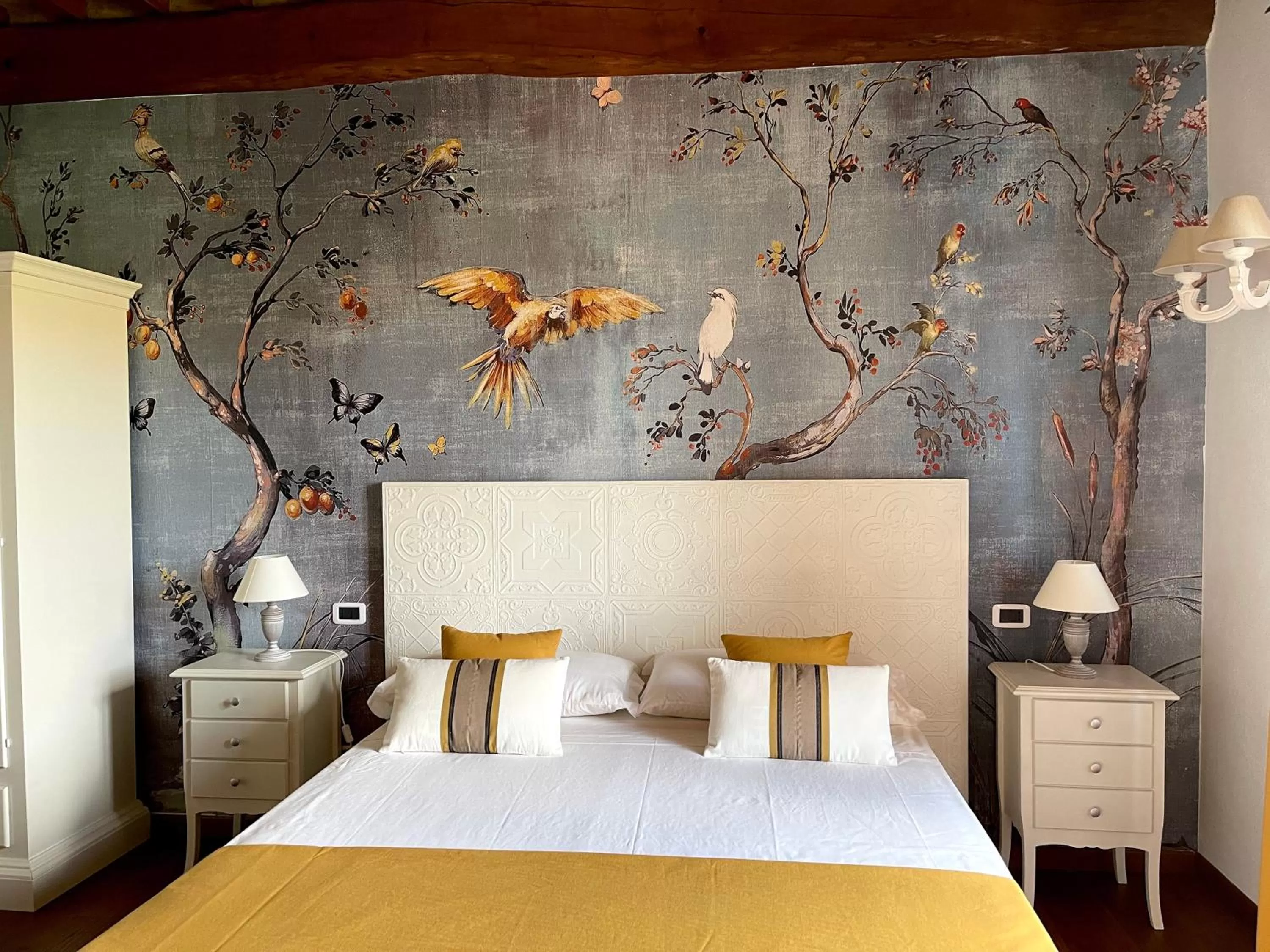 Bed in Villa Preselle Country Resort