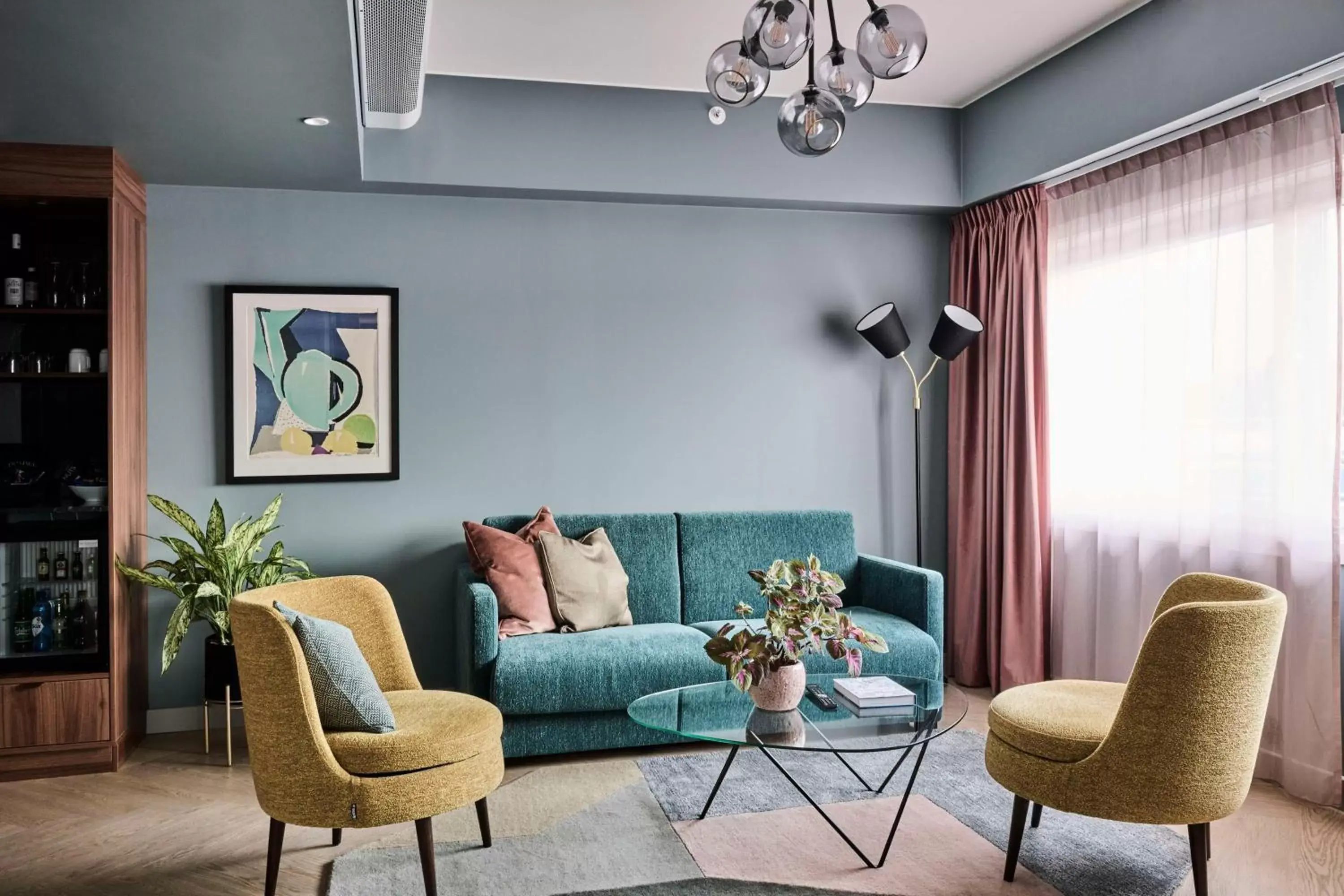 One-Bedroom Suite with Balcony and Harbor View in Radisson Blu Caledonien Hotel, Kristiansand One-Bedroom Suite with Balcony and Harbor View in Radisson Blu Caledonien Hotel, Kristiansand