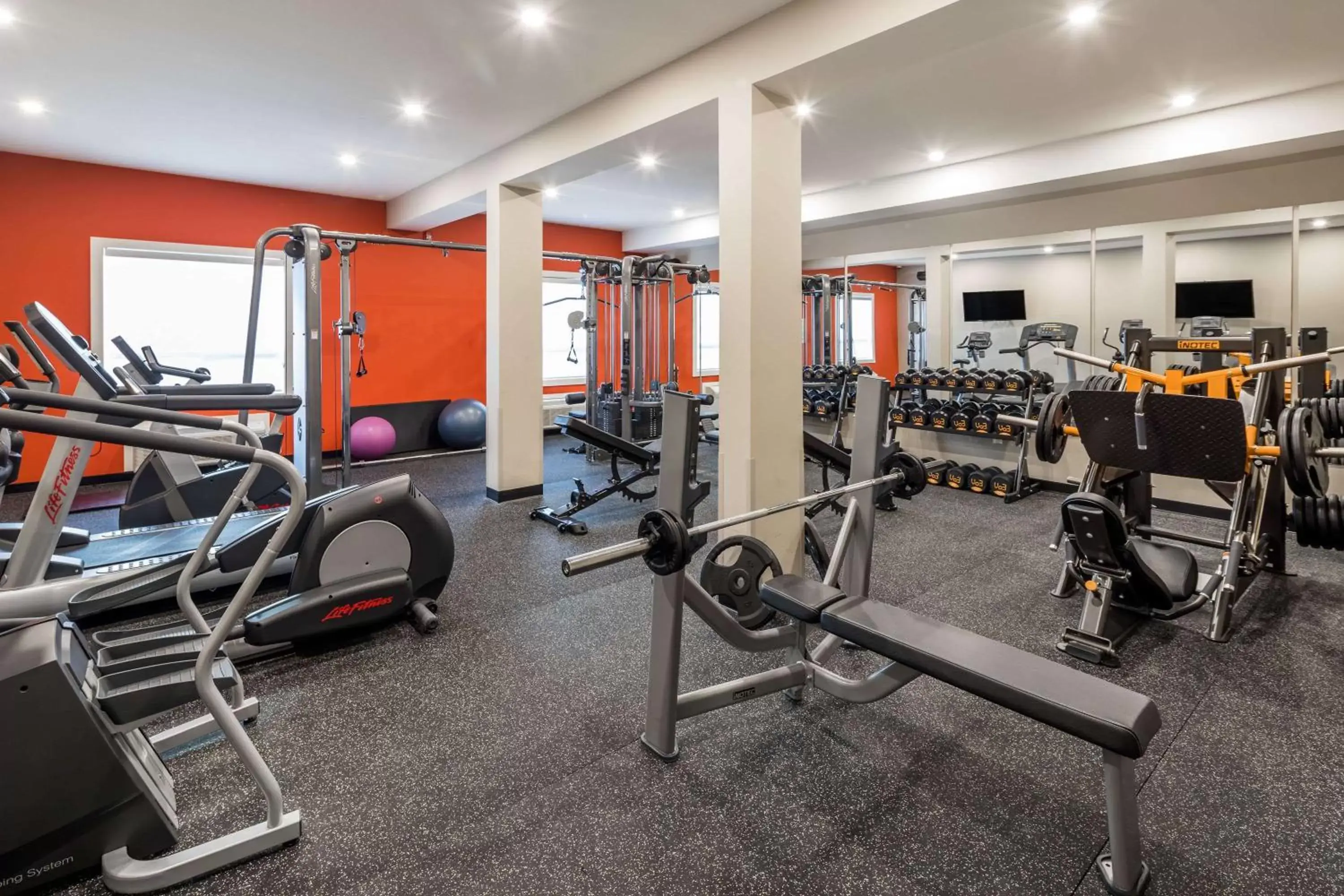 Fitness centre/facilities, Fitness Center/Facilities in Ramada by Wyndham Revelstoke