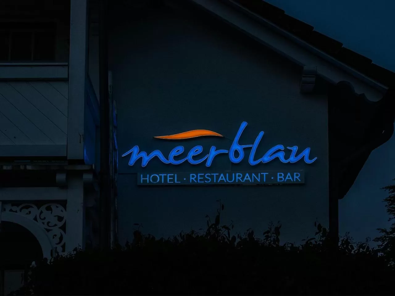 Property logo or sign in Hotel meerblau