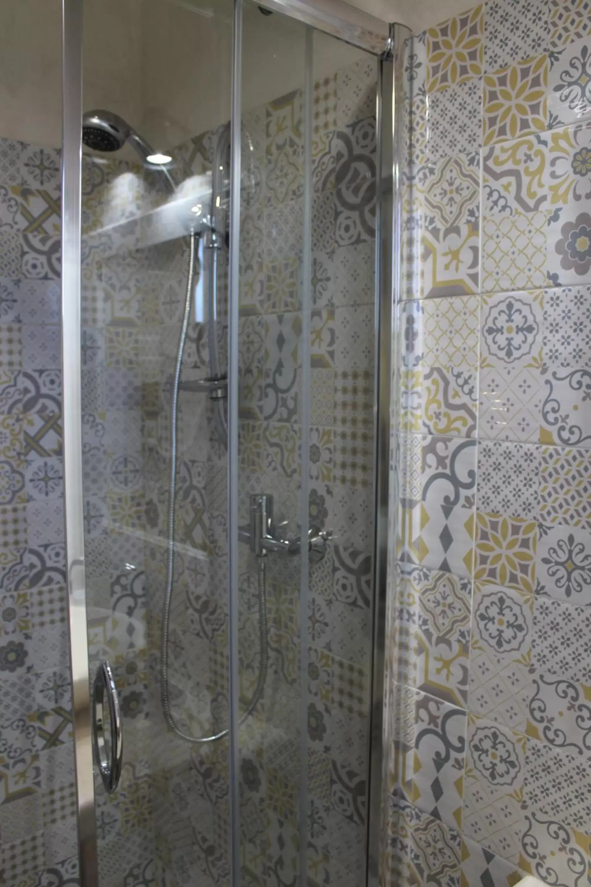Shower, Bathroom in Masseria Tolla
