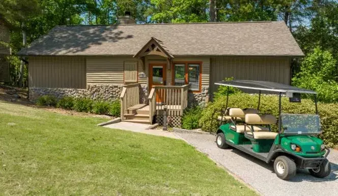 Property Building in Lanier Islands Legacy Lodge